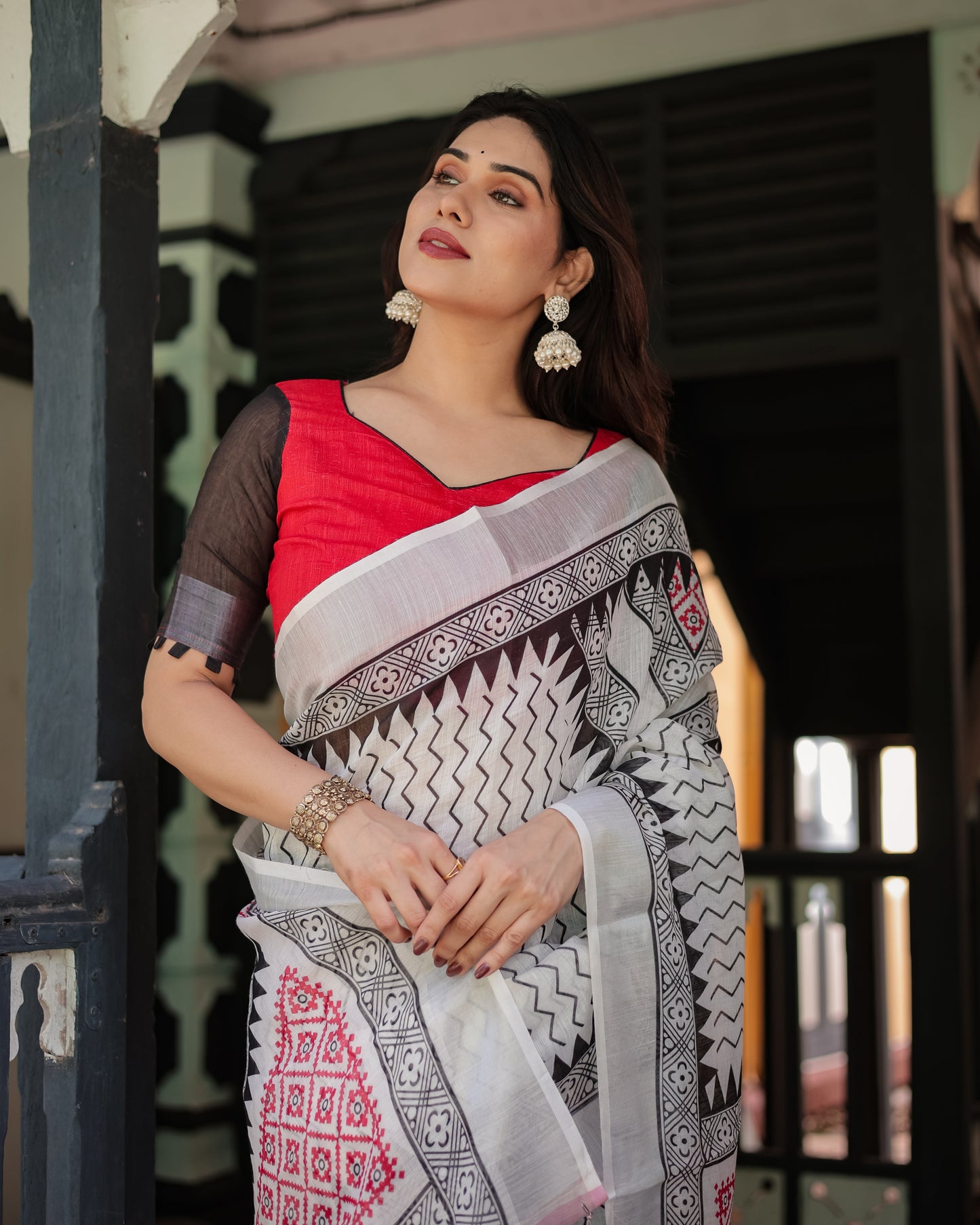 KASHVI PURE LINEN SAREE