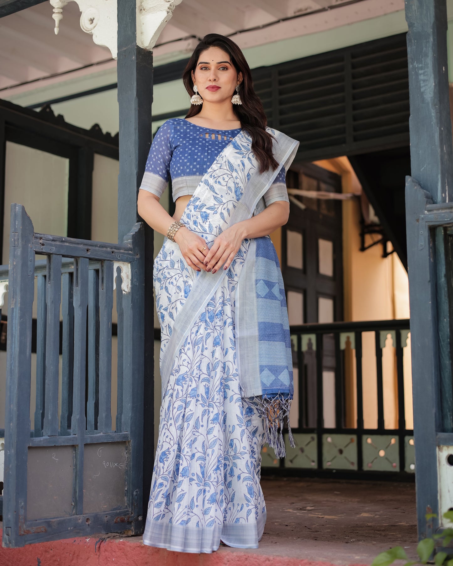 KASHVI PURE LINEN SAREE