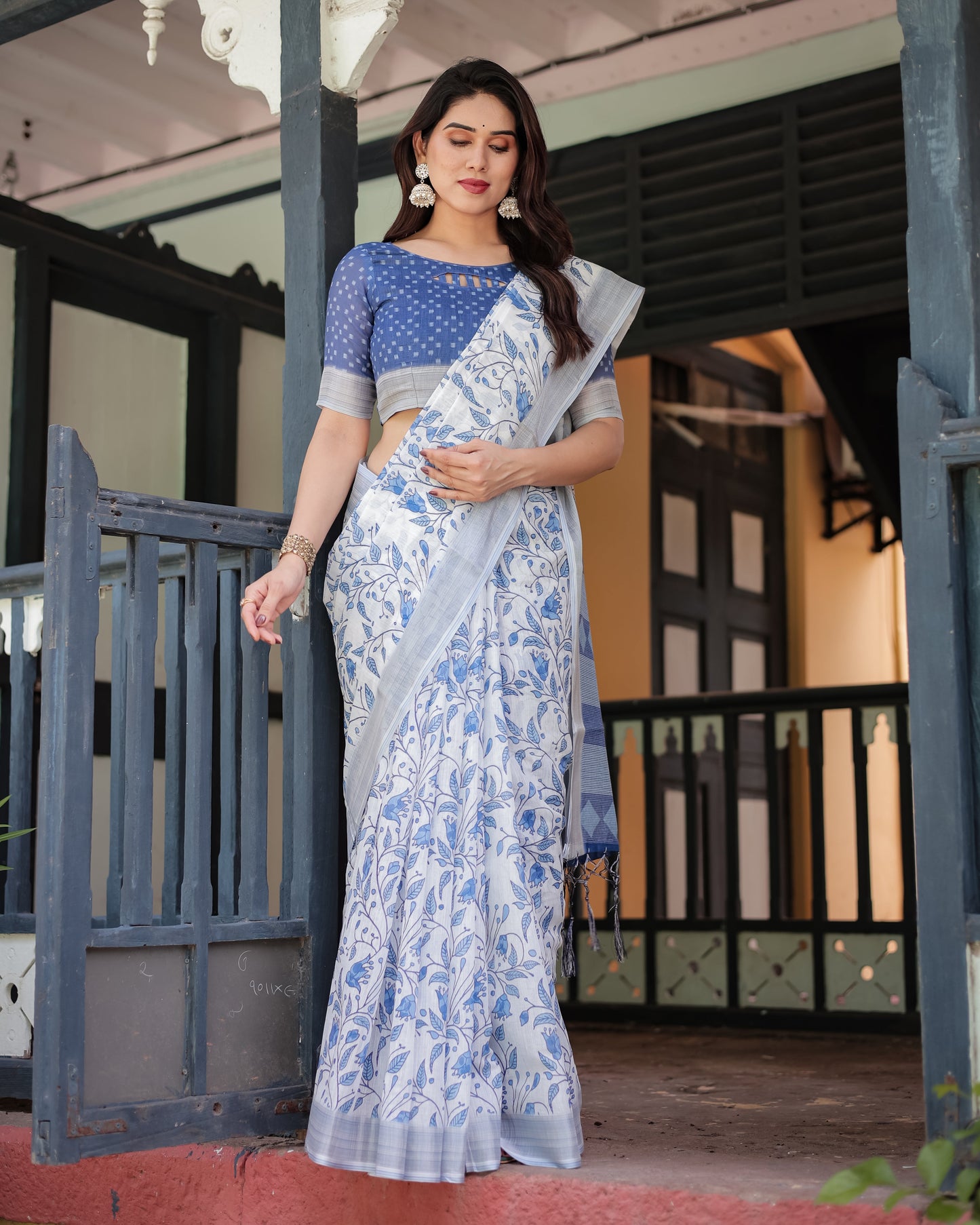KASHVI PURE LINEN SAREE
