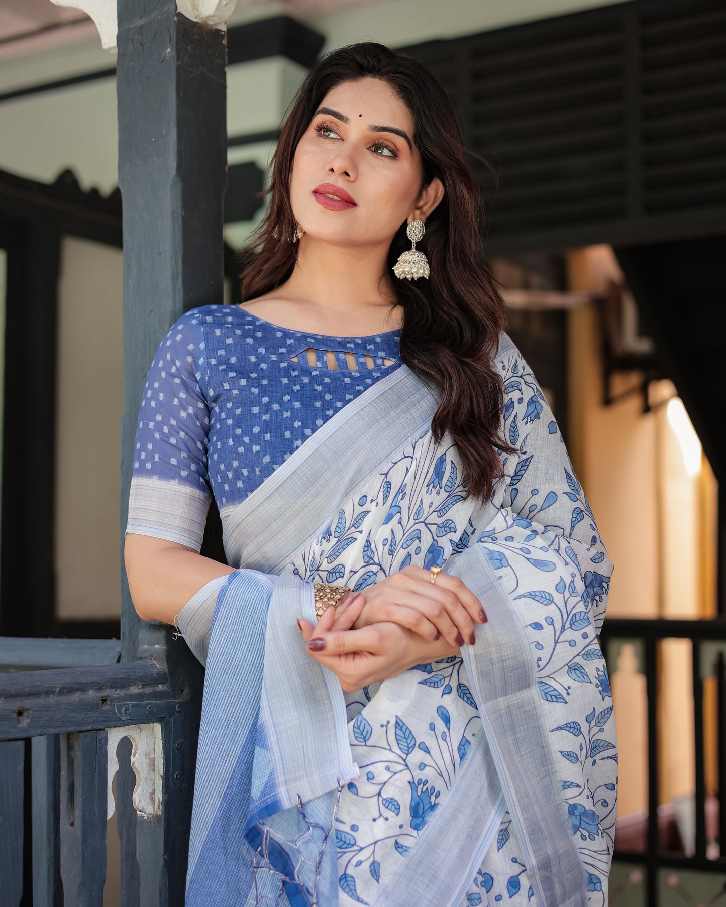 KASHVI PURE LINEN SAREE