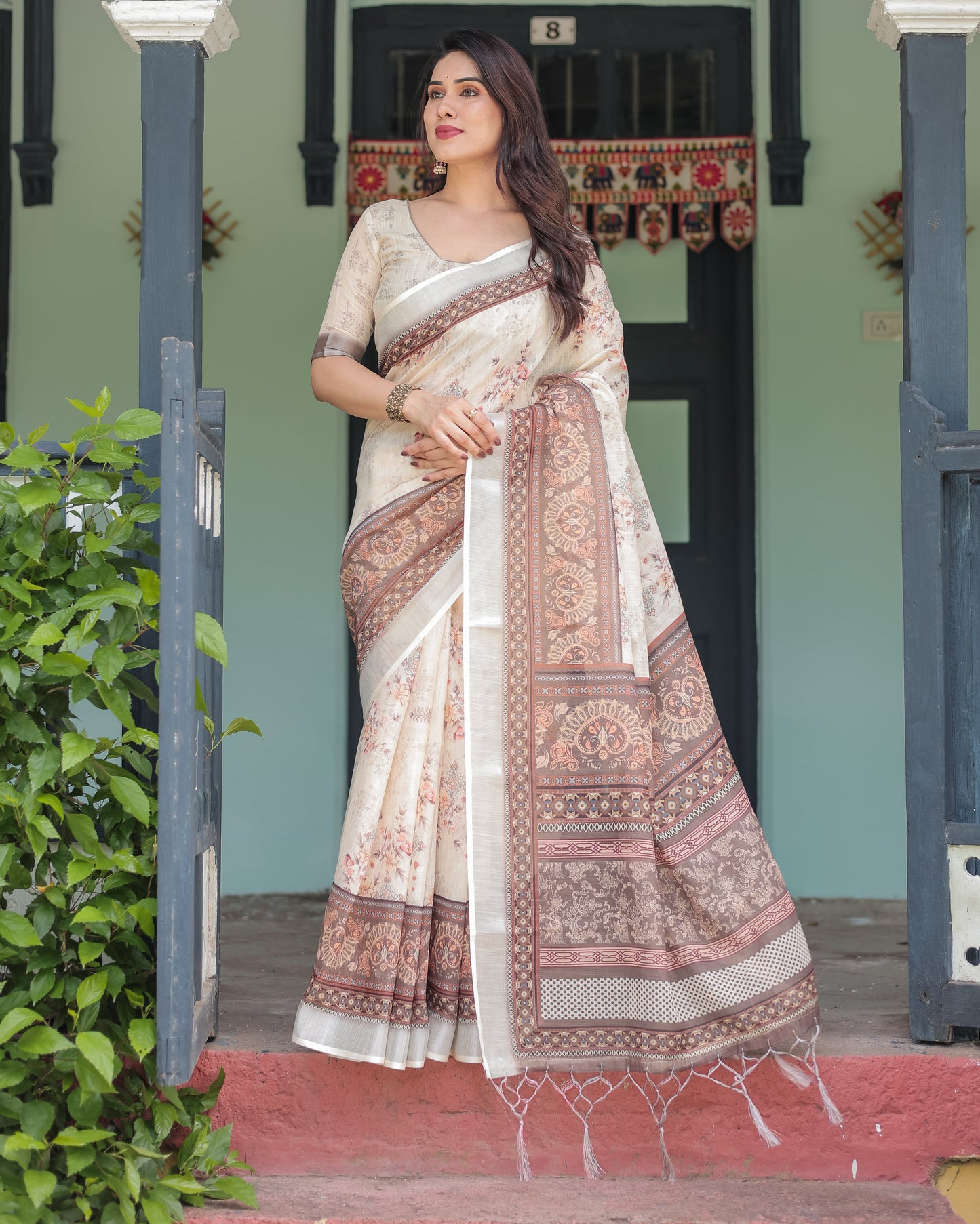 KASHVI PURE LINEN SAREE