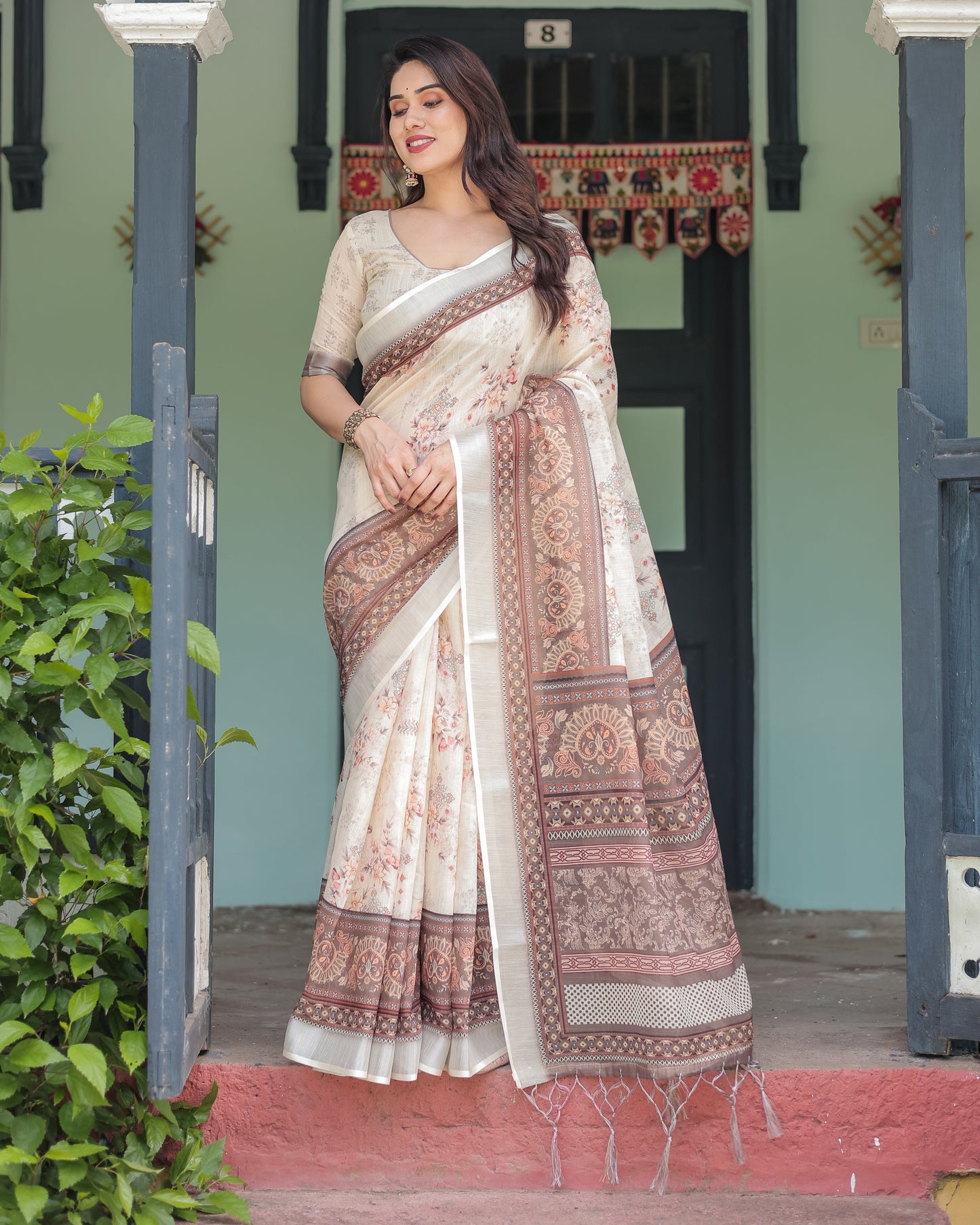KASHVI PURE LINEN SAREE