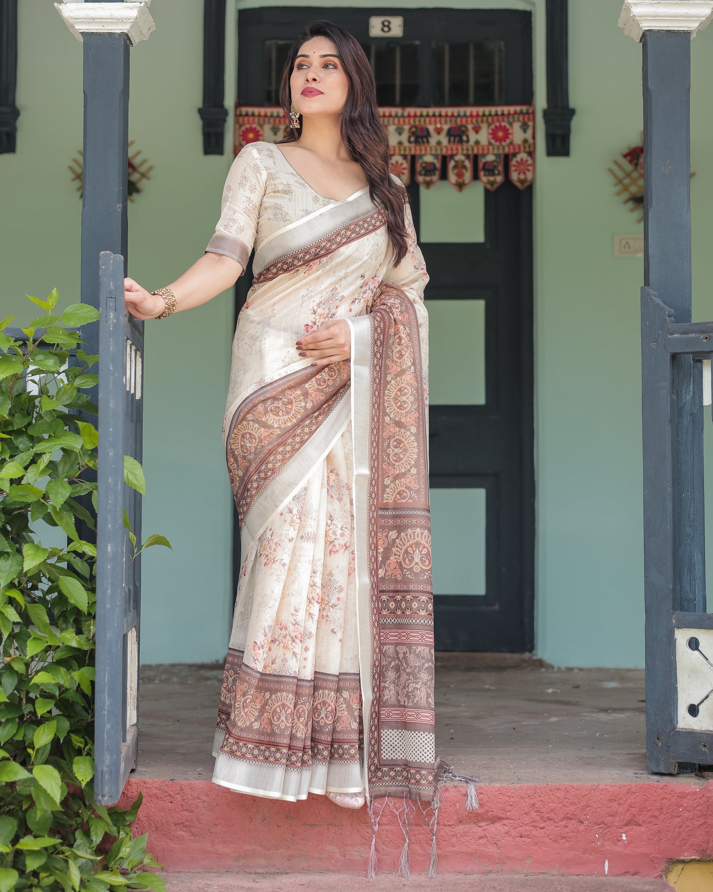 KASHVI PURE LINEN SAREE