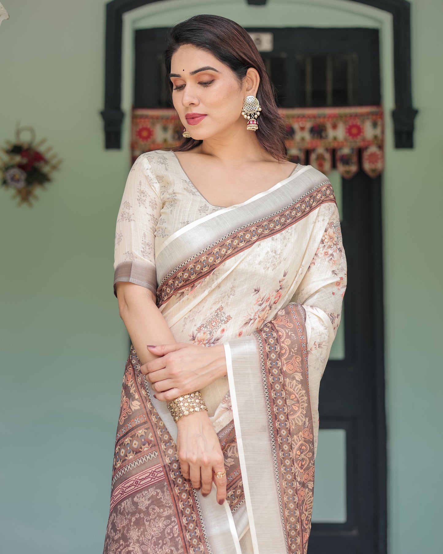 KASHVI PURE LINEN SAREE
