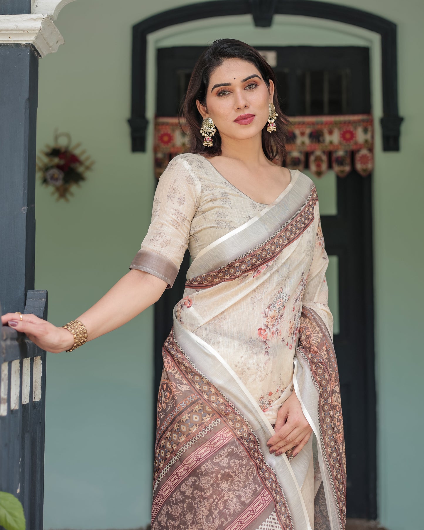 KASHVI PURE LINEN SAREE