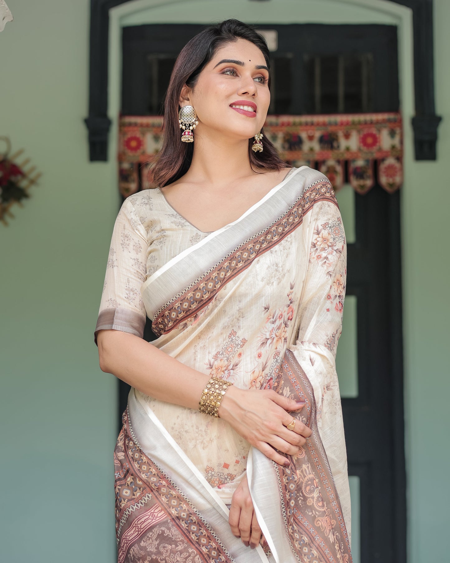KASHVI PURE LINEN SAREE