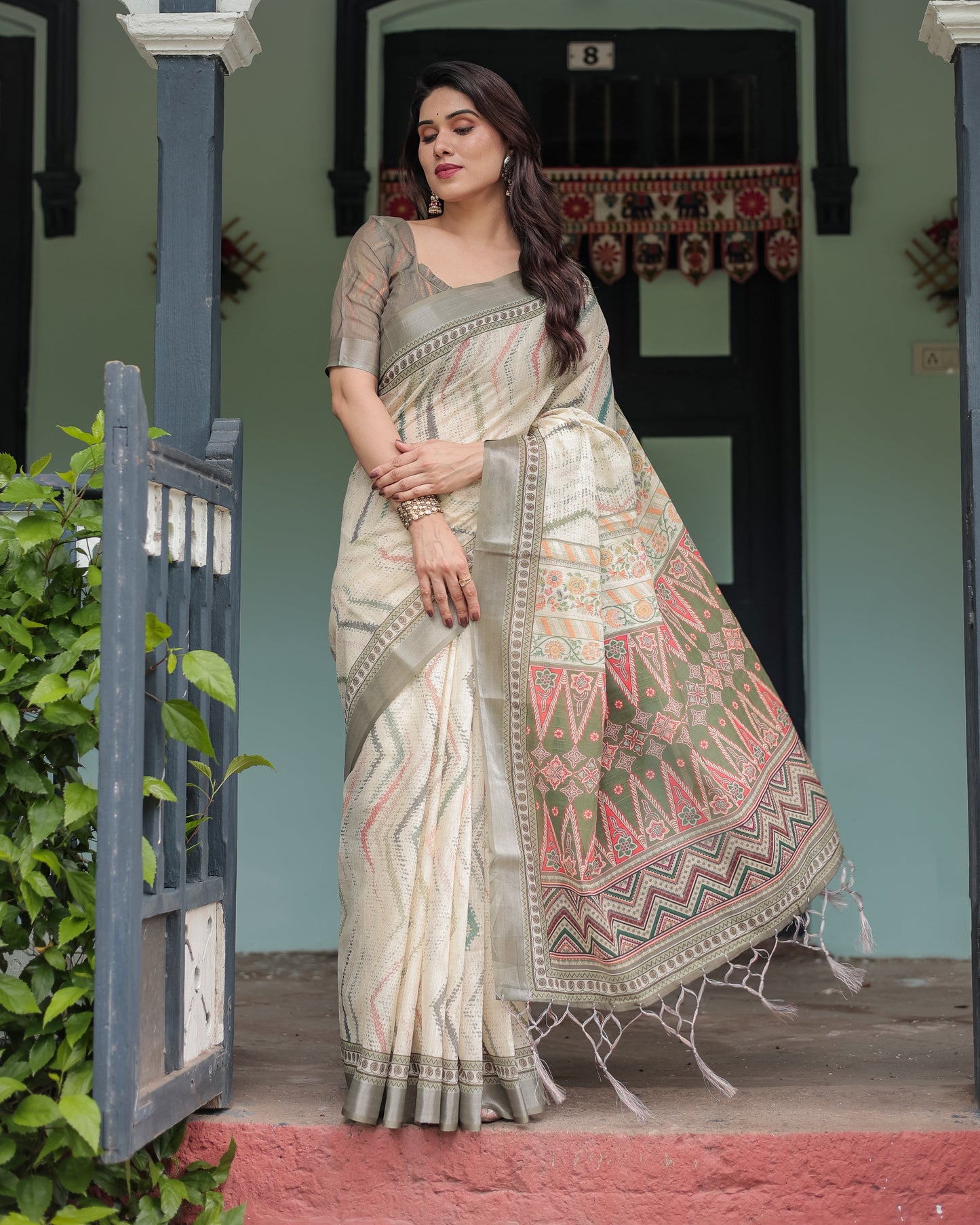 KASHVI PURE LINEN SAREE