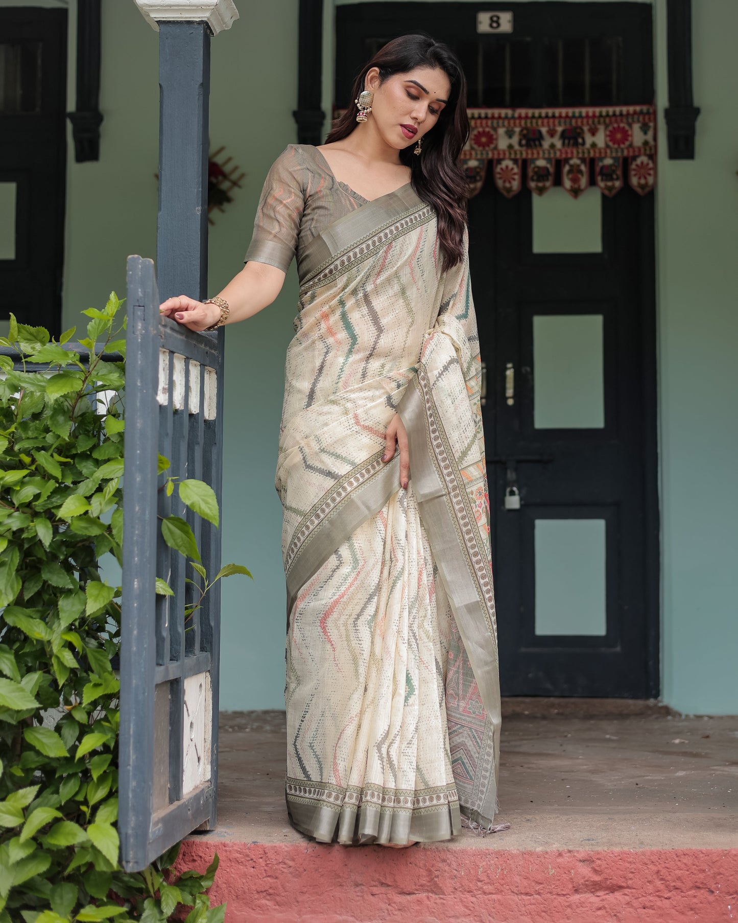 KASHVI PURE LINEN SAREE