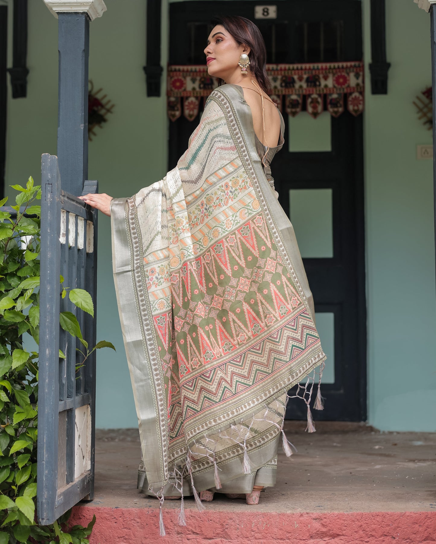 KASHVI PURE LINEN SAREE