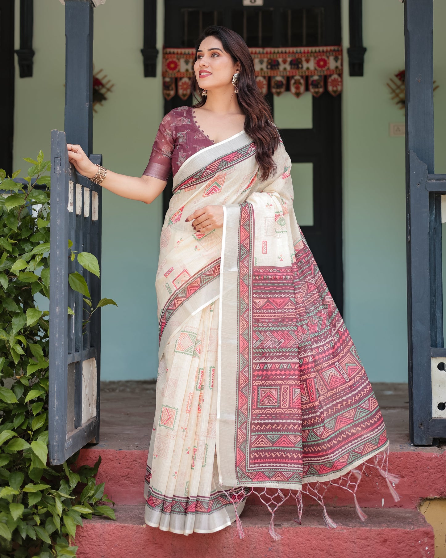 KASHVI PURE LINEN SAREE