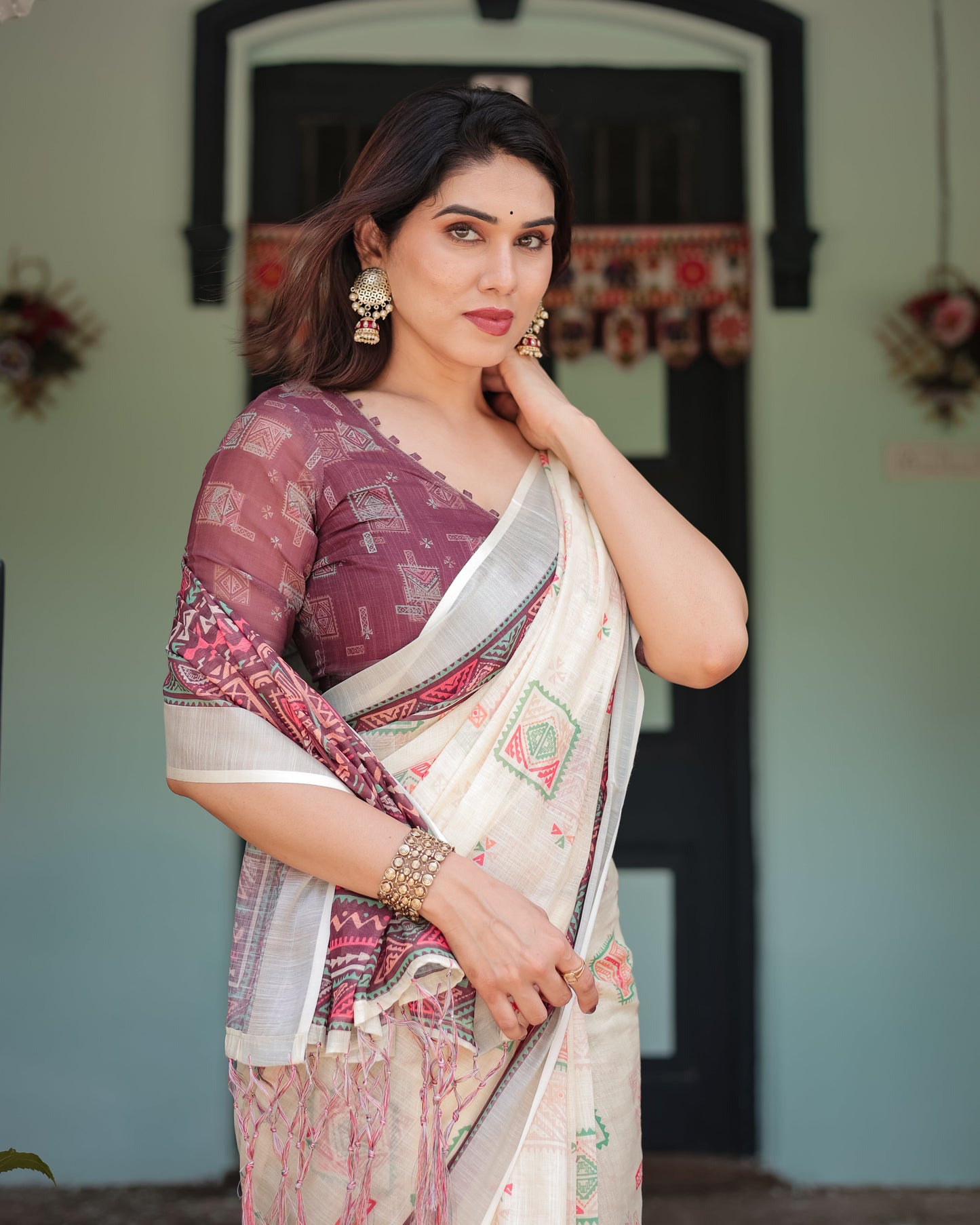 KASHVI PURE LINEN SAREE