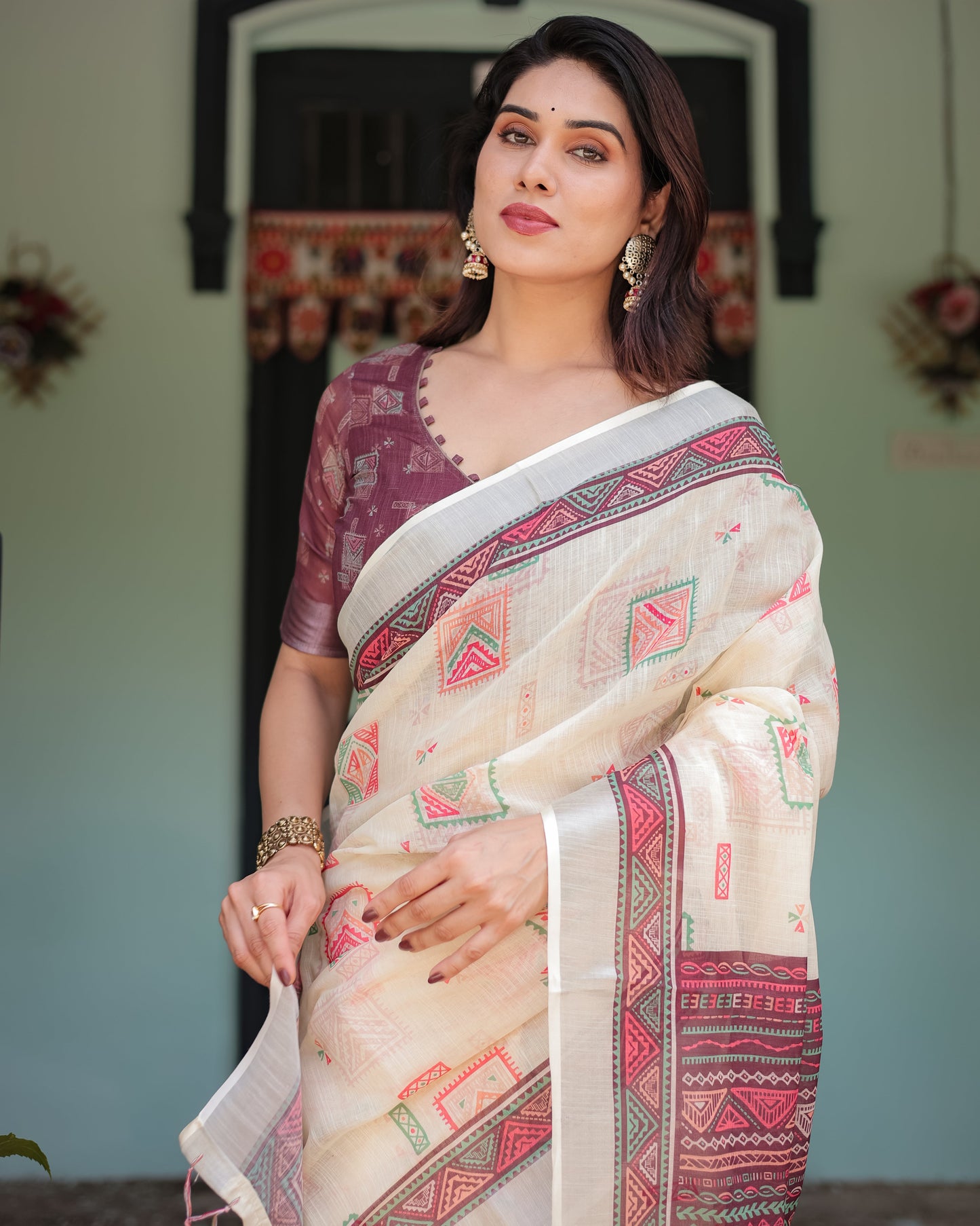 KASHVI PURE LINEN SAREE