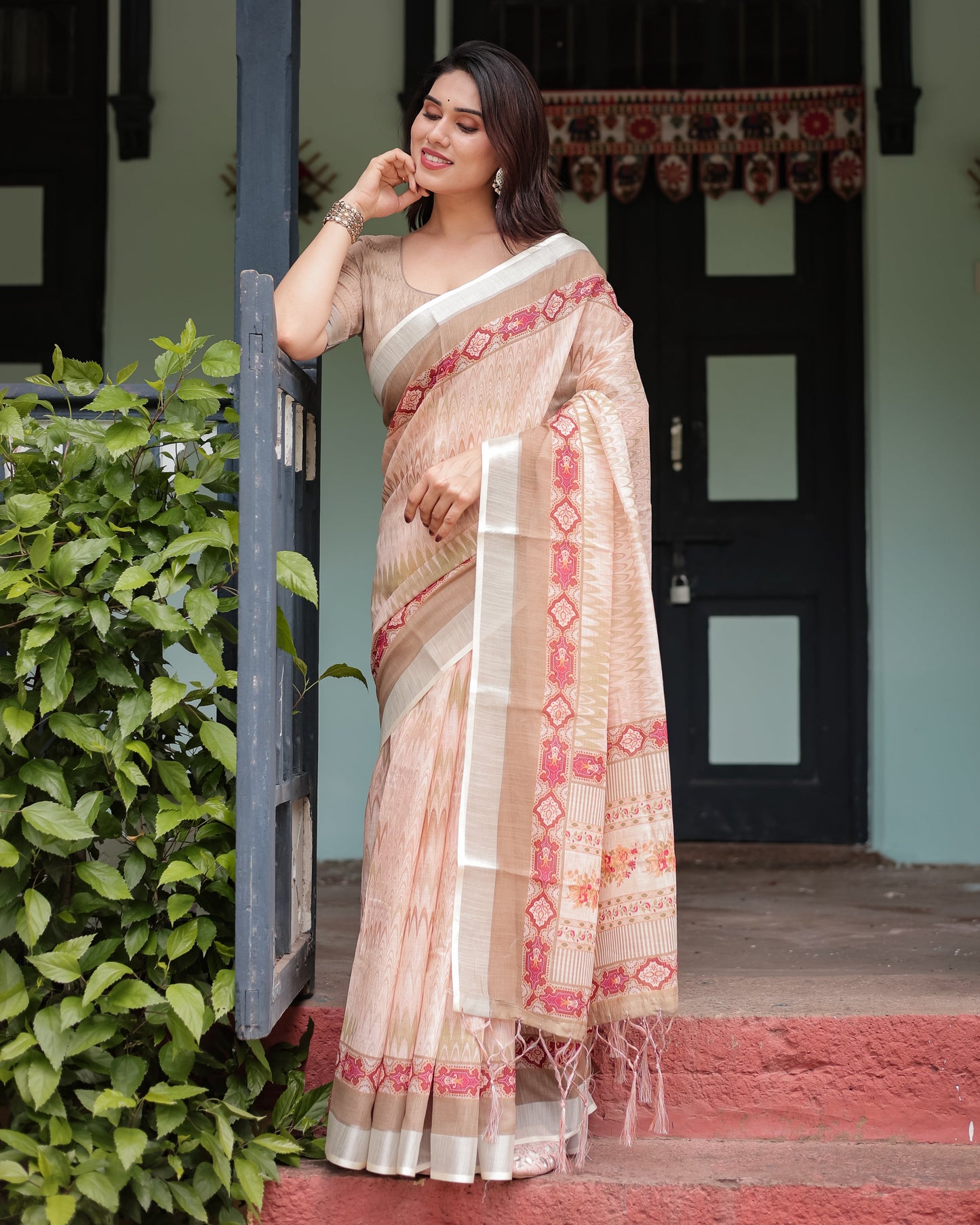 KASHVI PURE LINEN SAREE