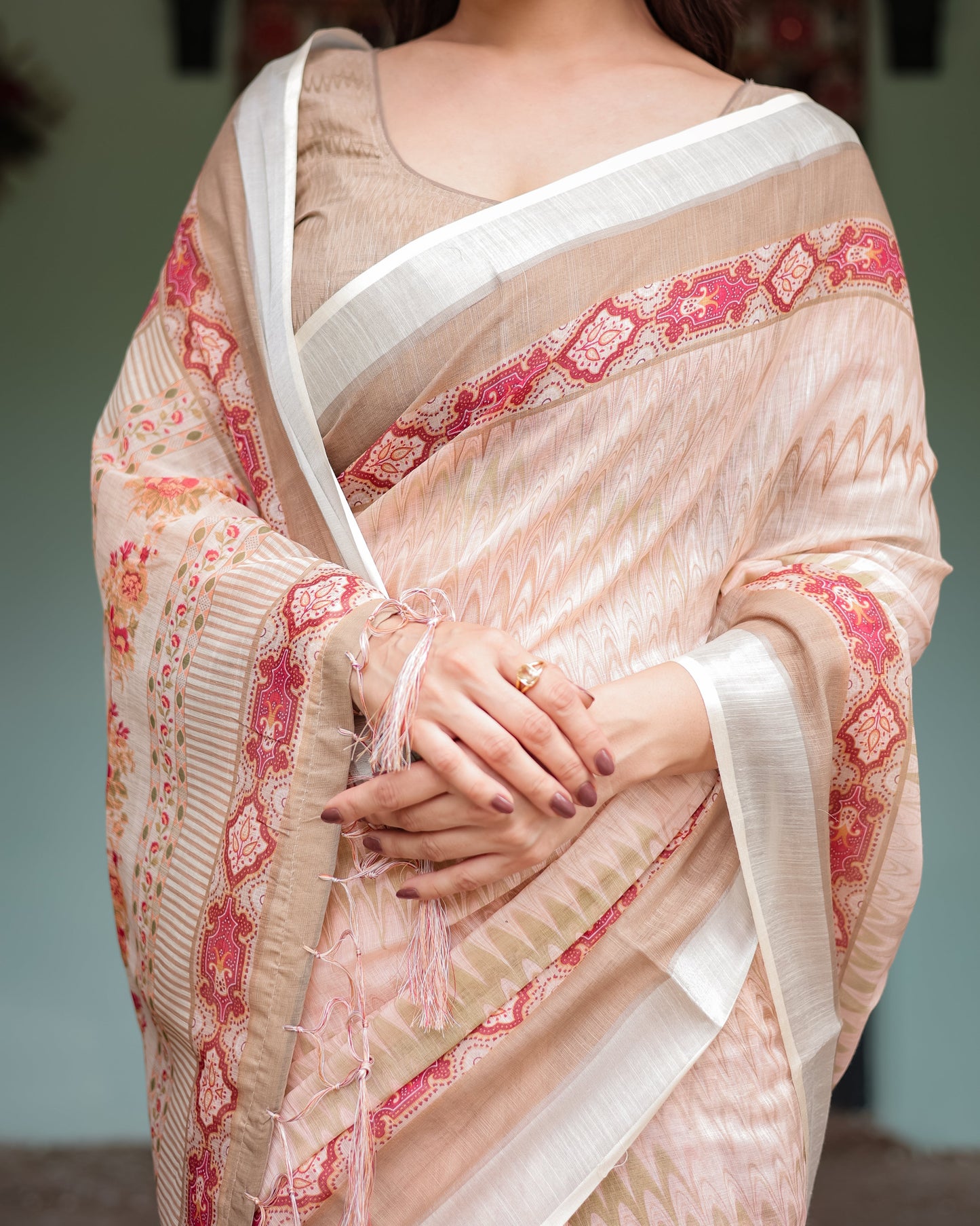 KASHVI PURE LINEN SAREE