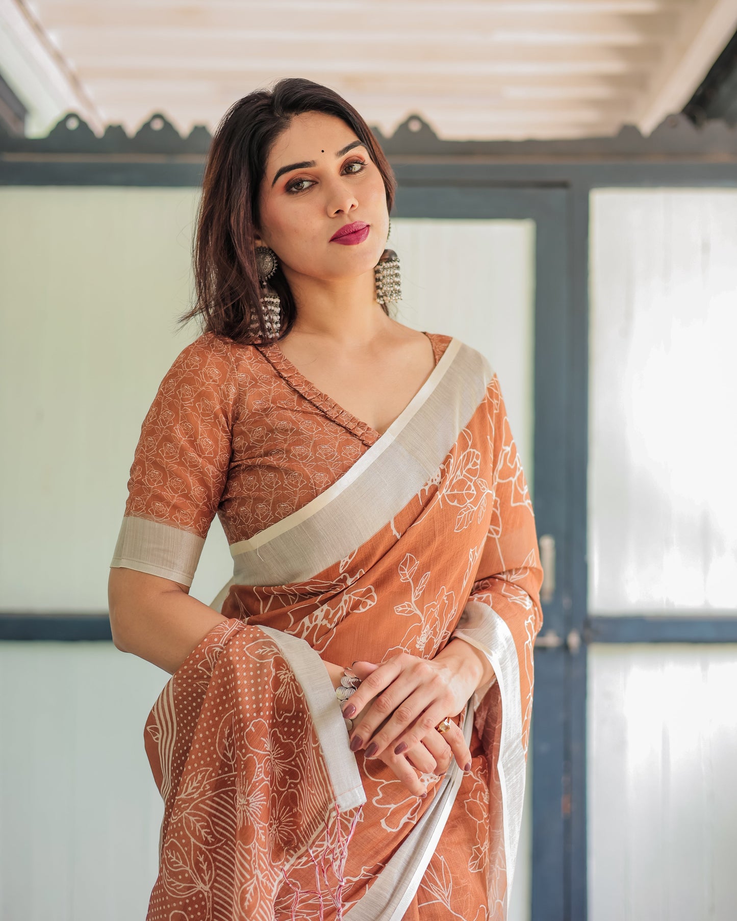 KASHVI PURE LINEN SAREE