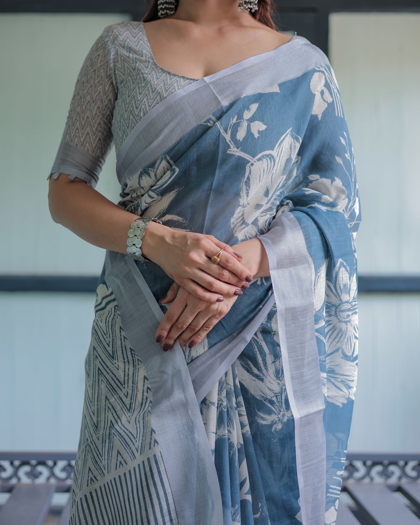 KASHVI PURE LINEN SAREE