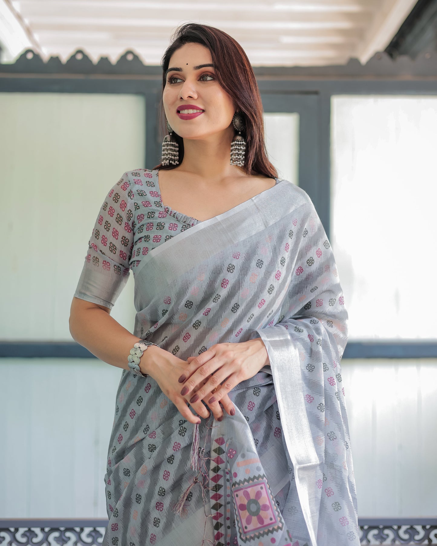 KASHVI PURE LINEN SAREE