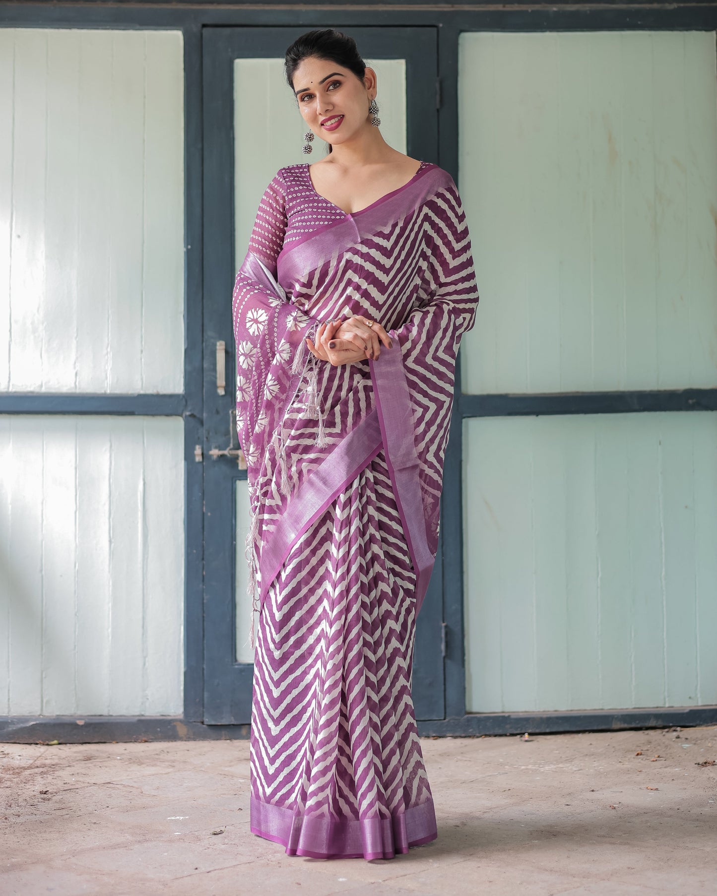 KASHVI PURE LINEN SAREE