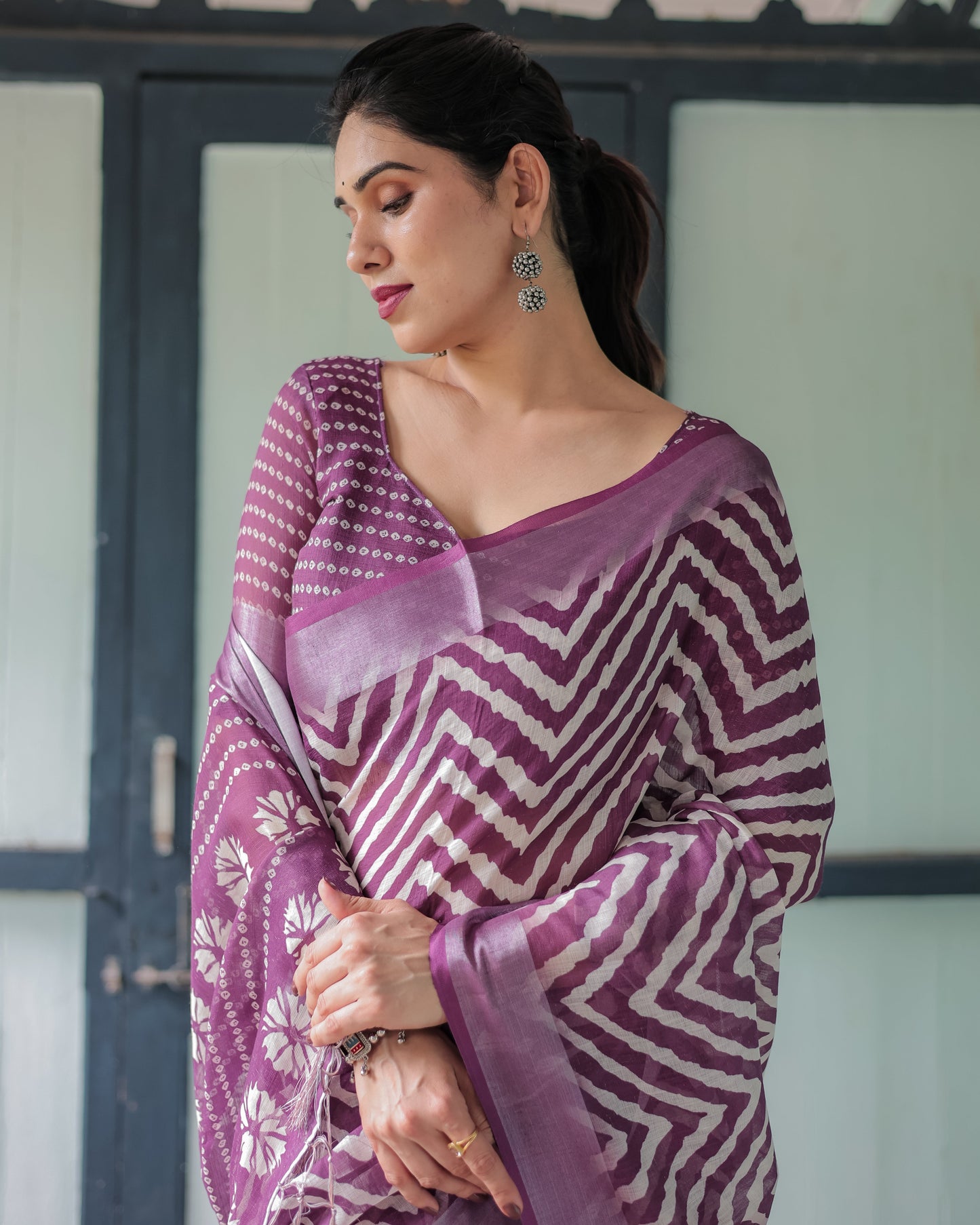 KASHVI PURE LINEN SAREE
