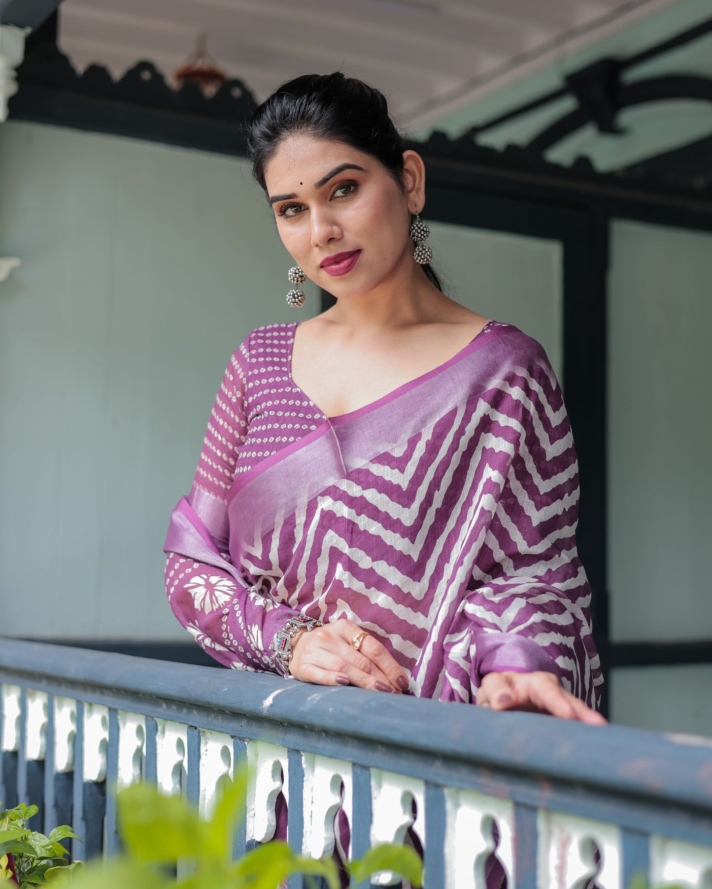 KASHVI PURE LINEN SAREE