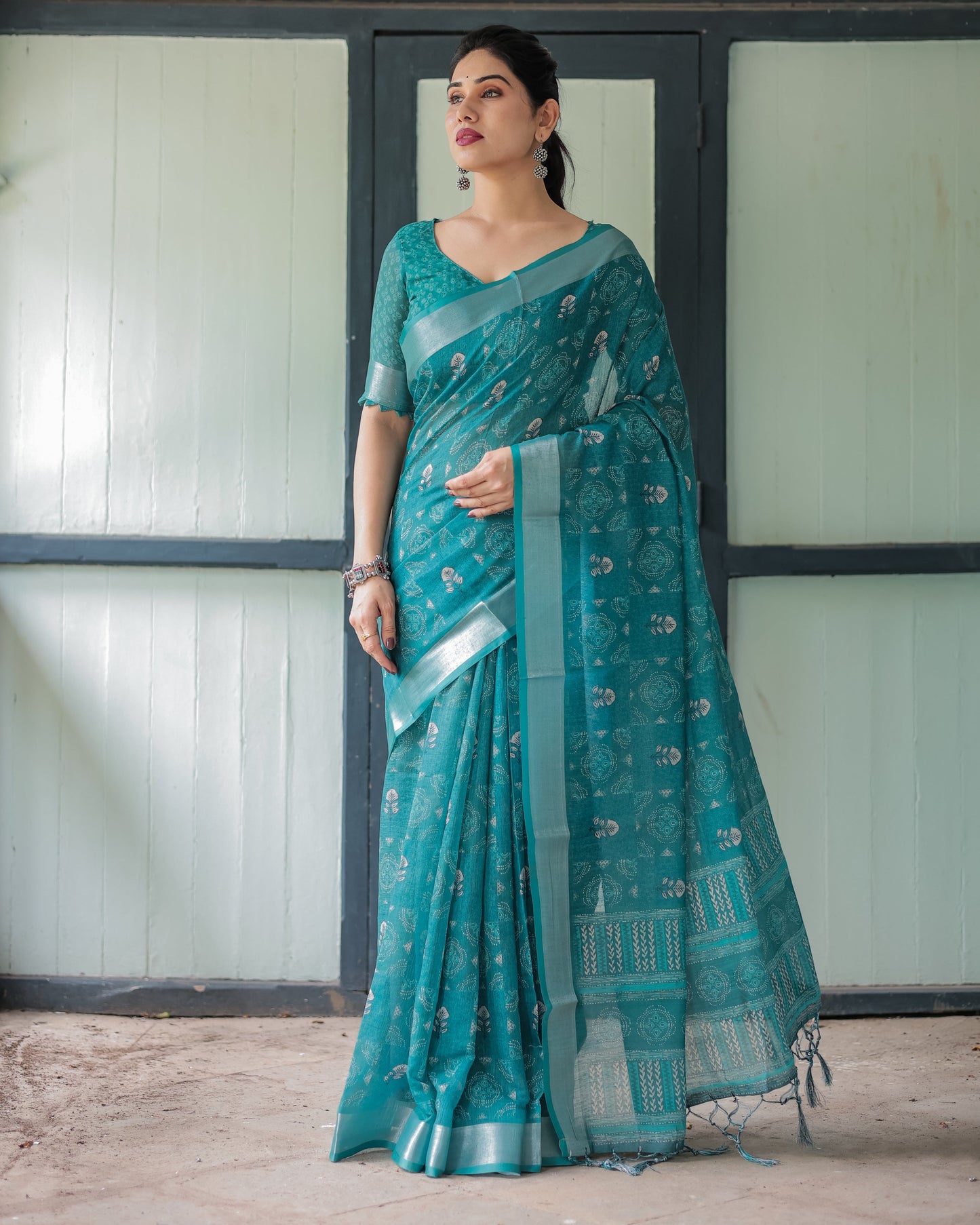 KASHVI PURE LINEN SAREE