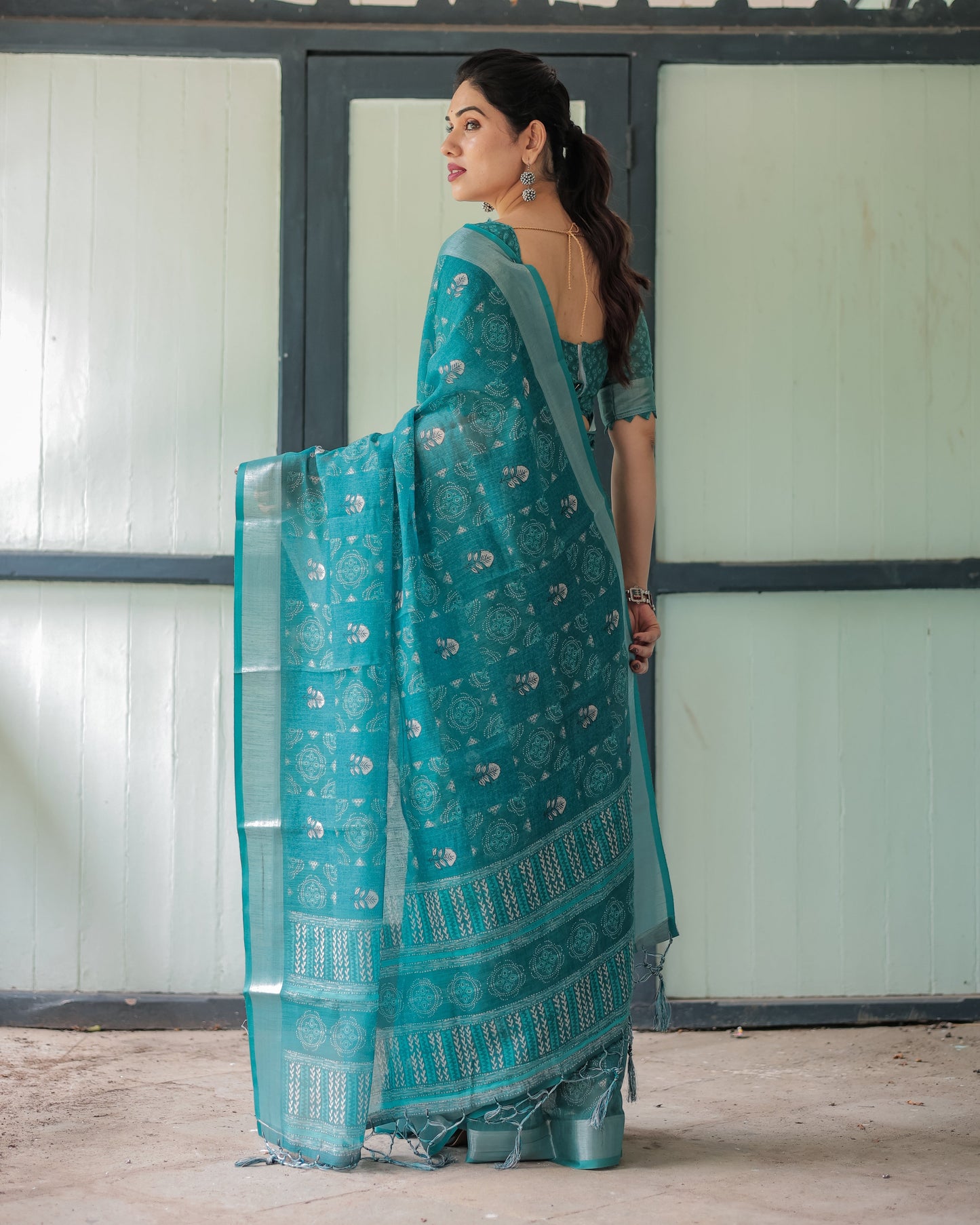 KASHVI PURE LINEN SAREE