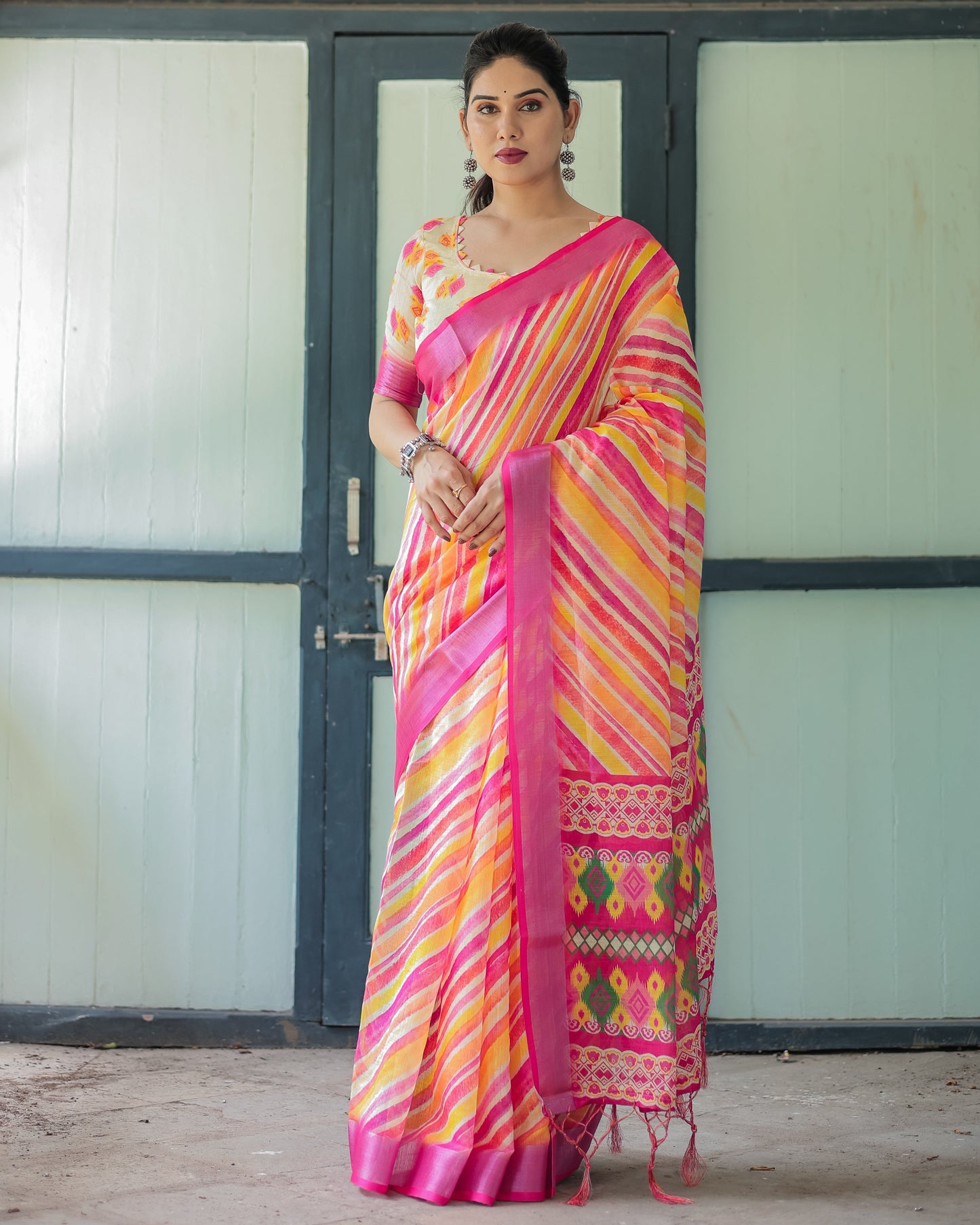 KASHVI PURE LINEN SAREE