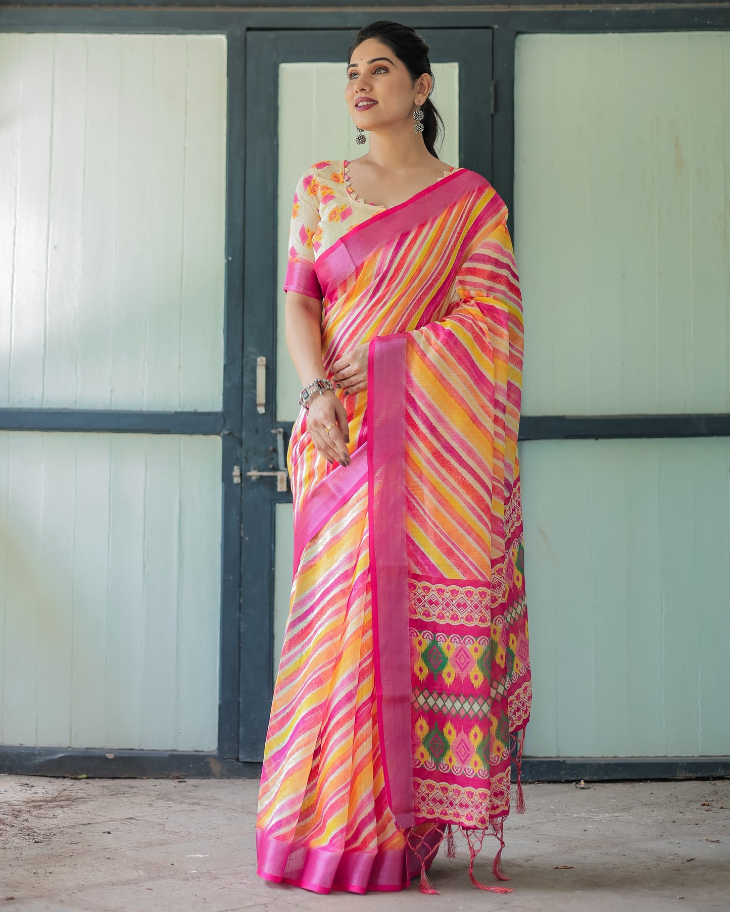 KASHVI PURE LINEN SAREE