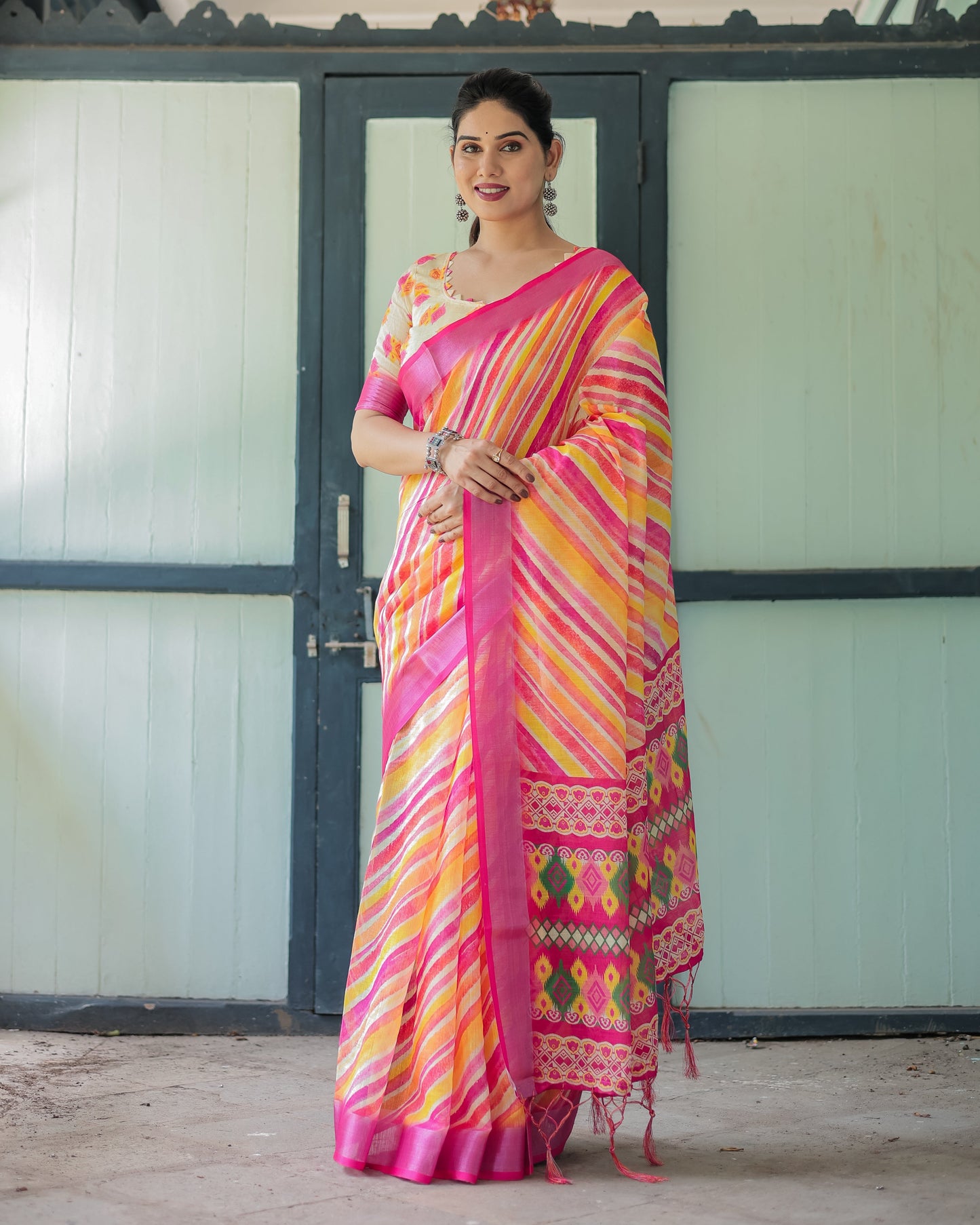 KASHVI PURE LINEN SAREE