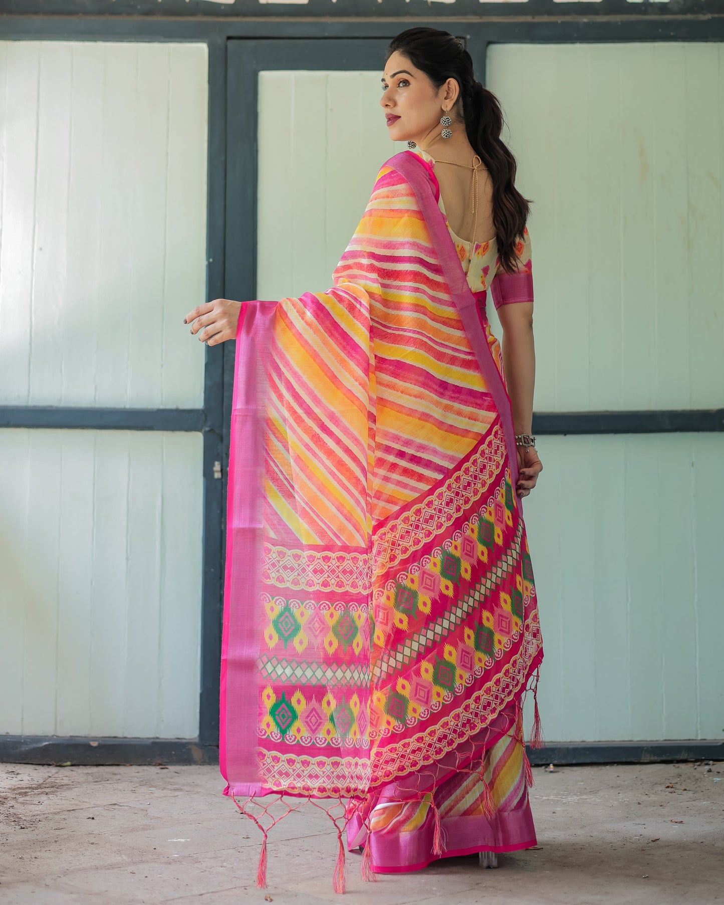 KASHVI PURE LINEN SAREE
