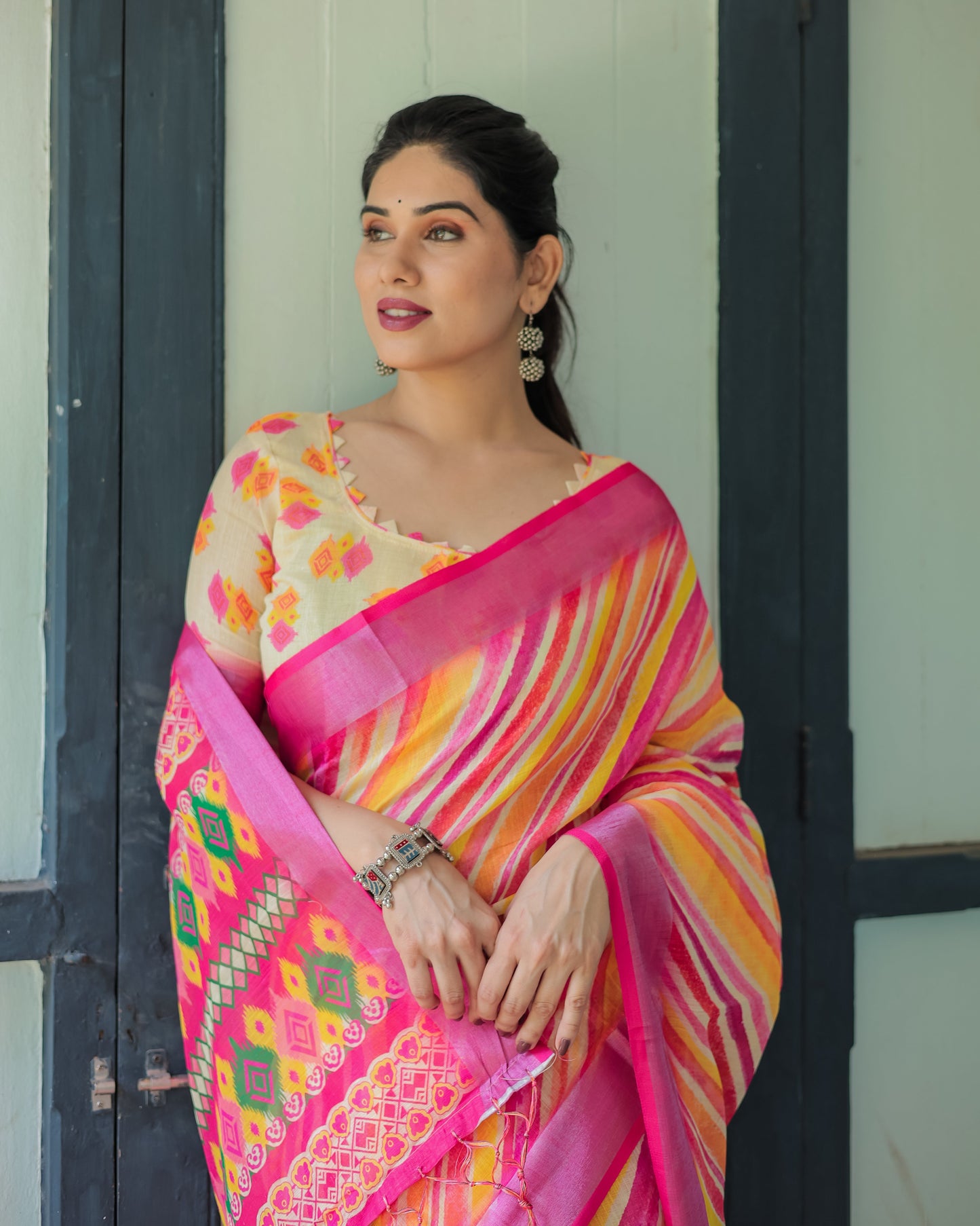 KASHVI PURE LINEN SAREE