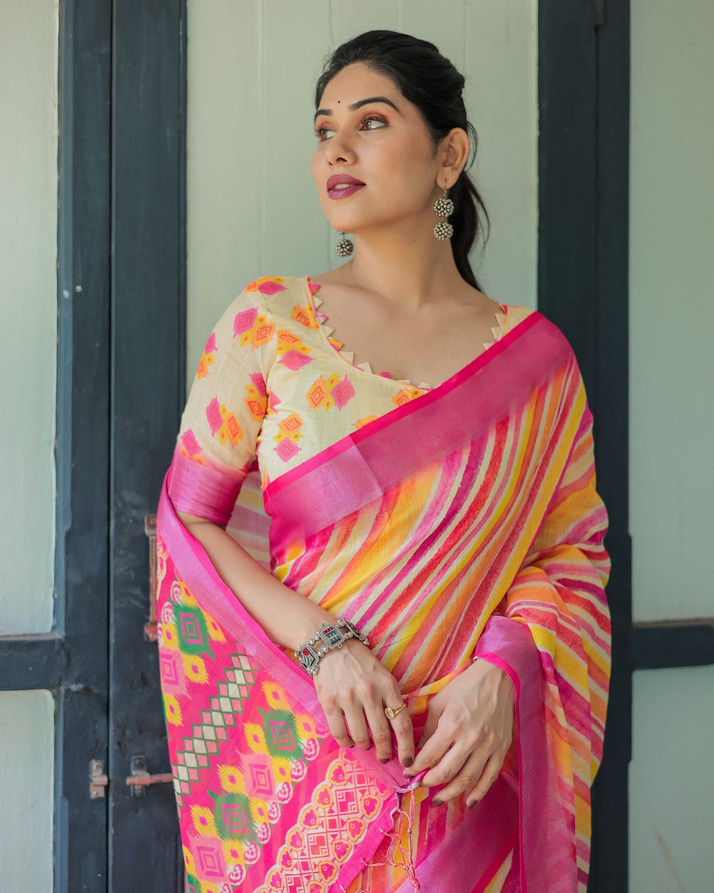 KASHVI PURE LINEN SAREE