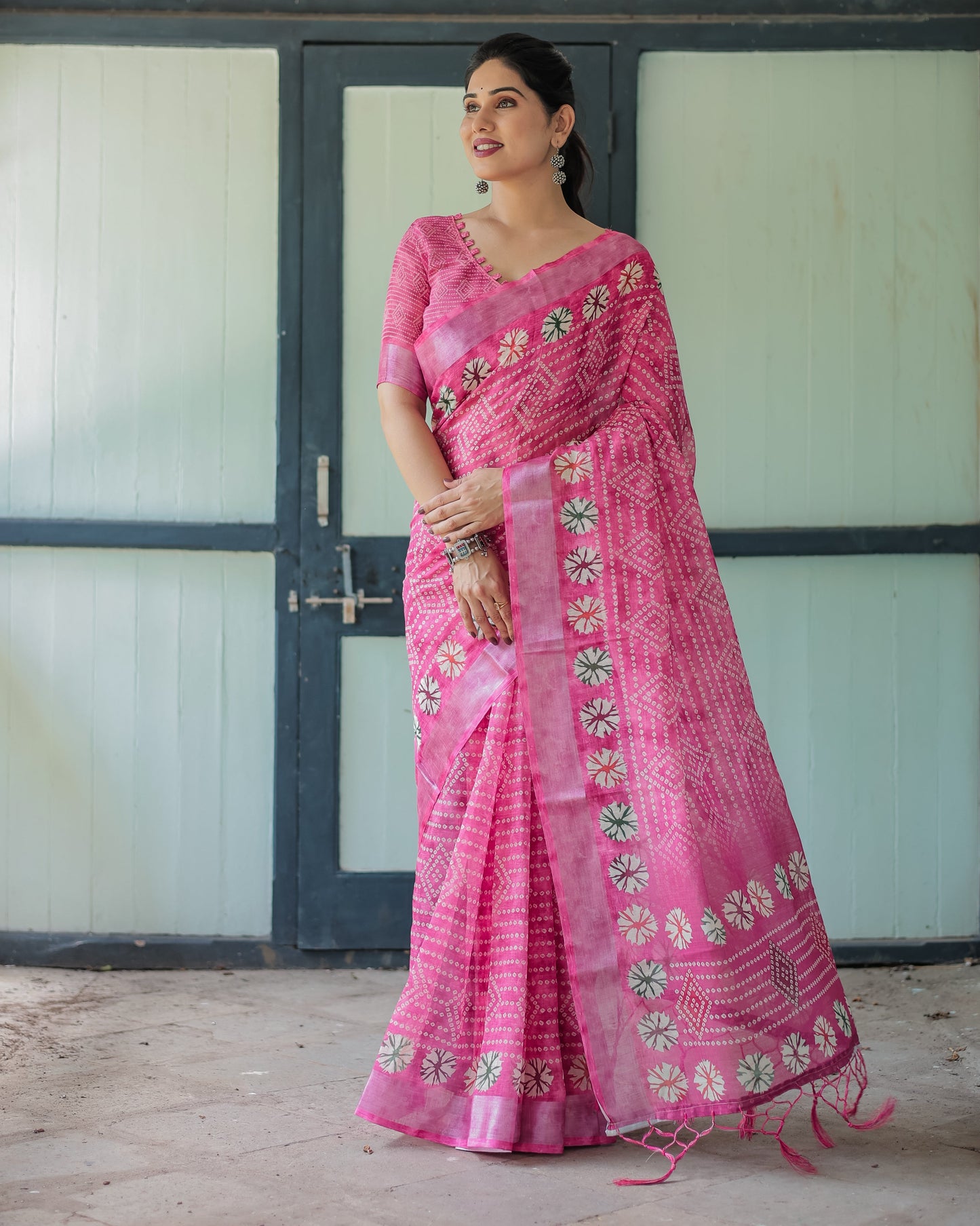KASHVI PURE LINEN SAREE