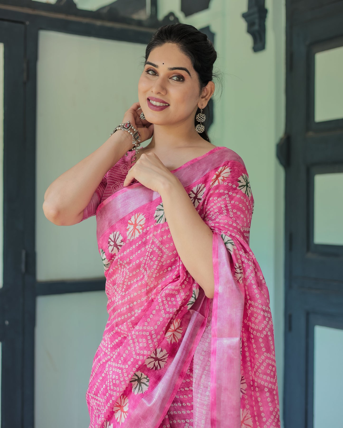 KASHVI PURE LINEN SAREE
