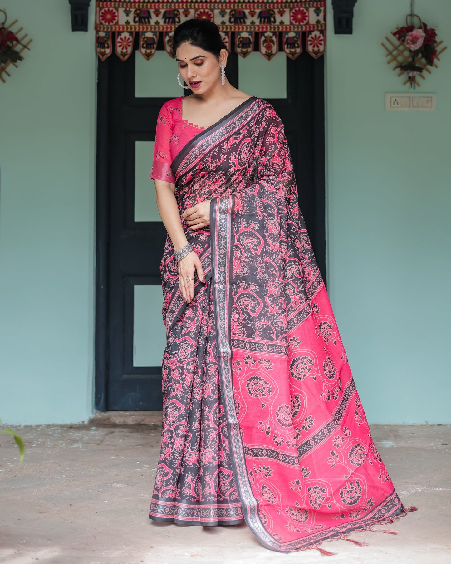 KASHVI PURE LINEN SAREE