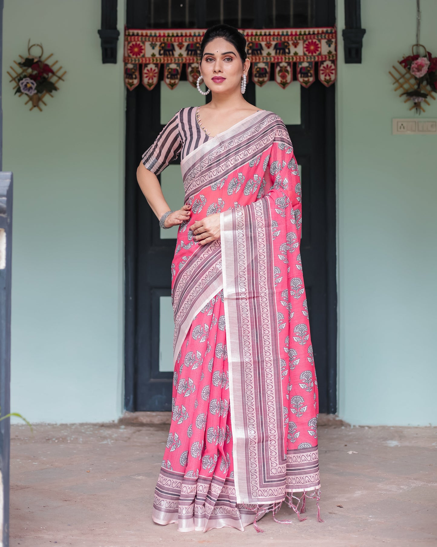 KASHVI PURE LINEN SAREE