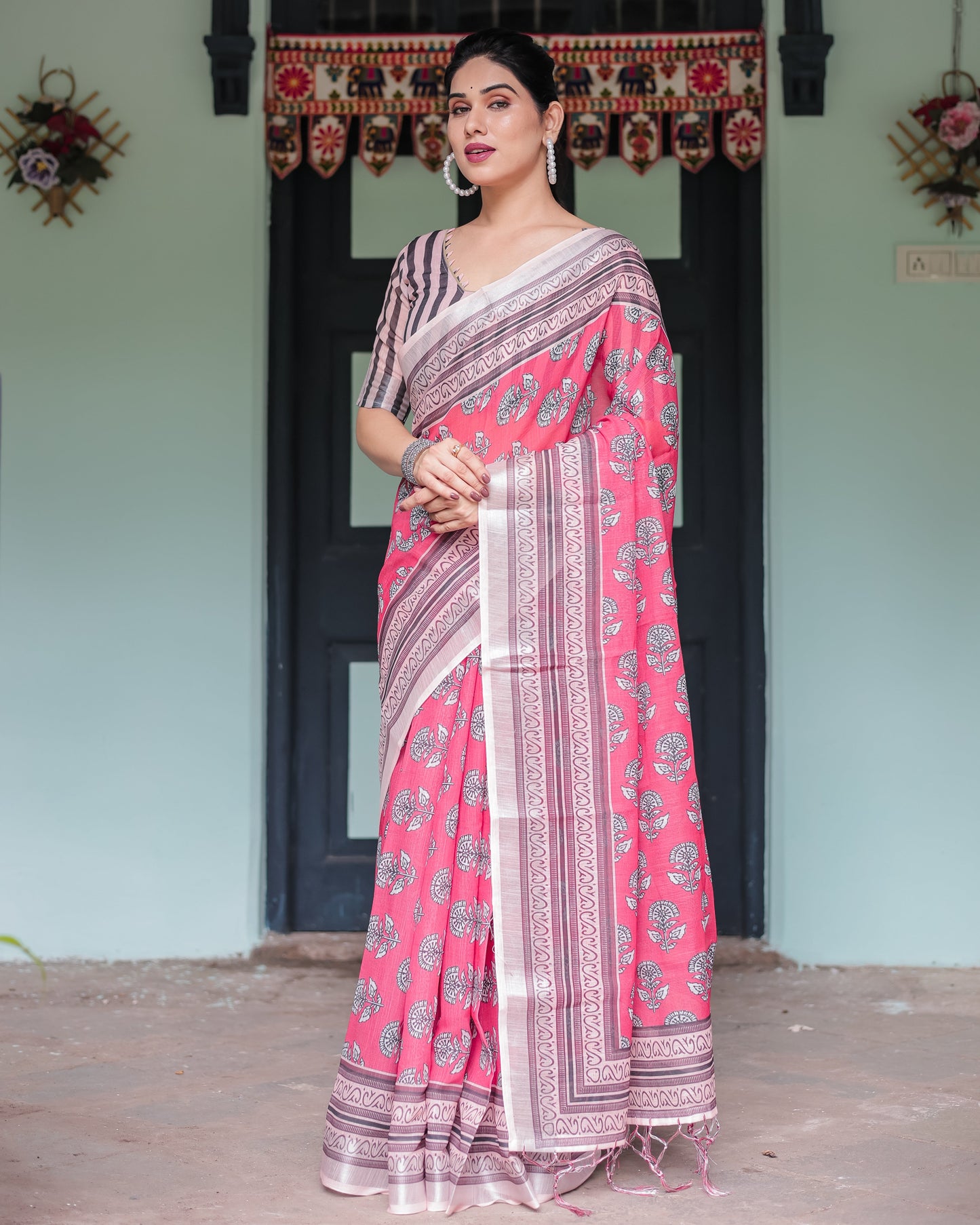 KASHVI PURE LINEN SAREE