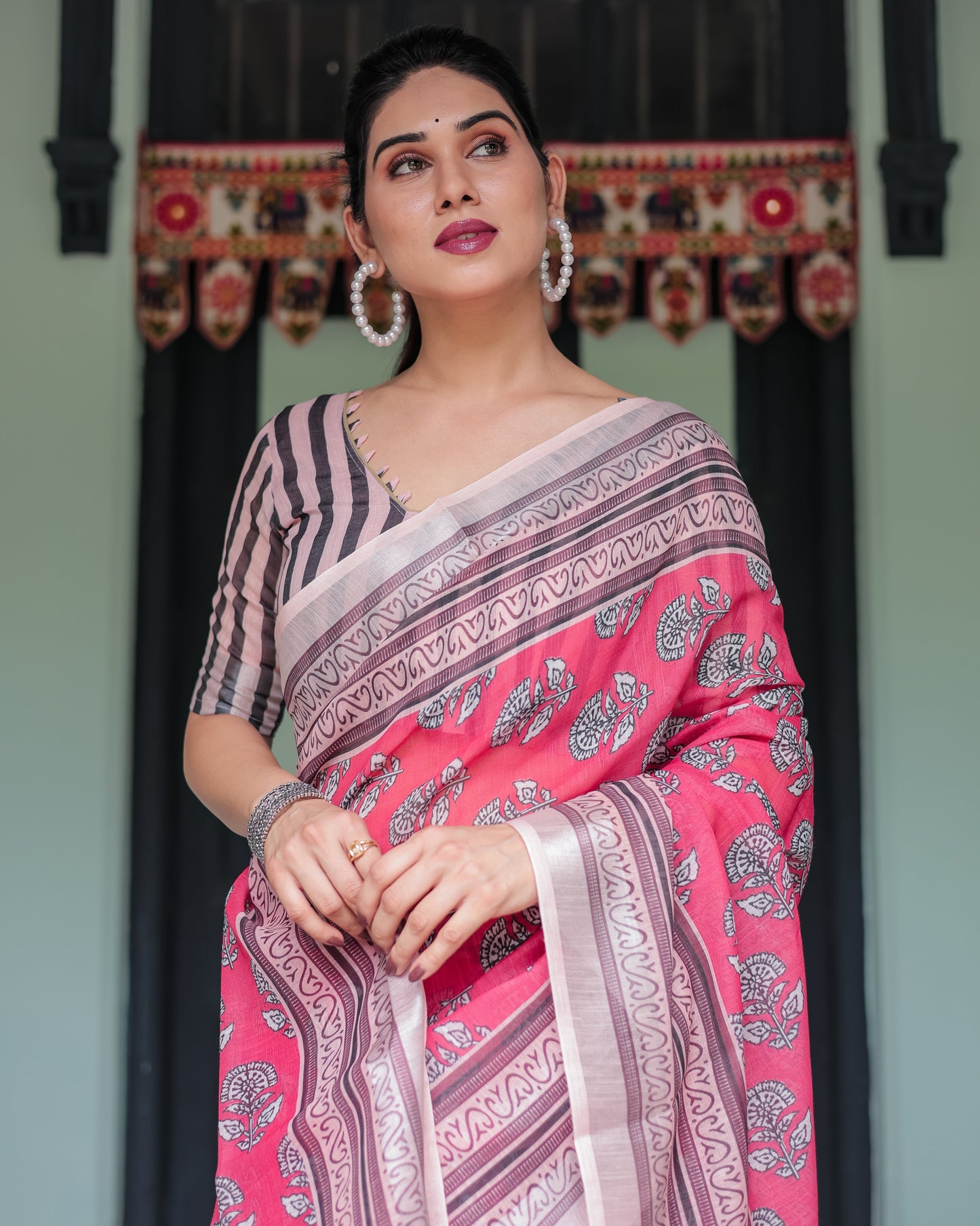 KASHVI PURE LINEN SAREE
