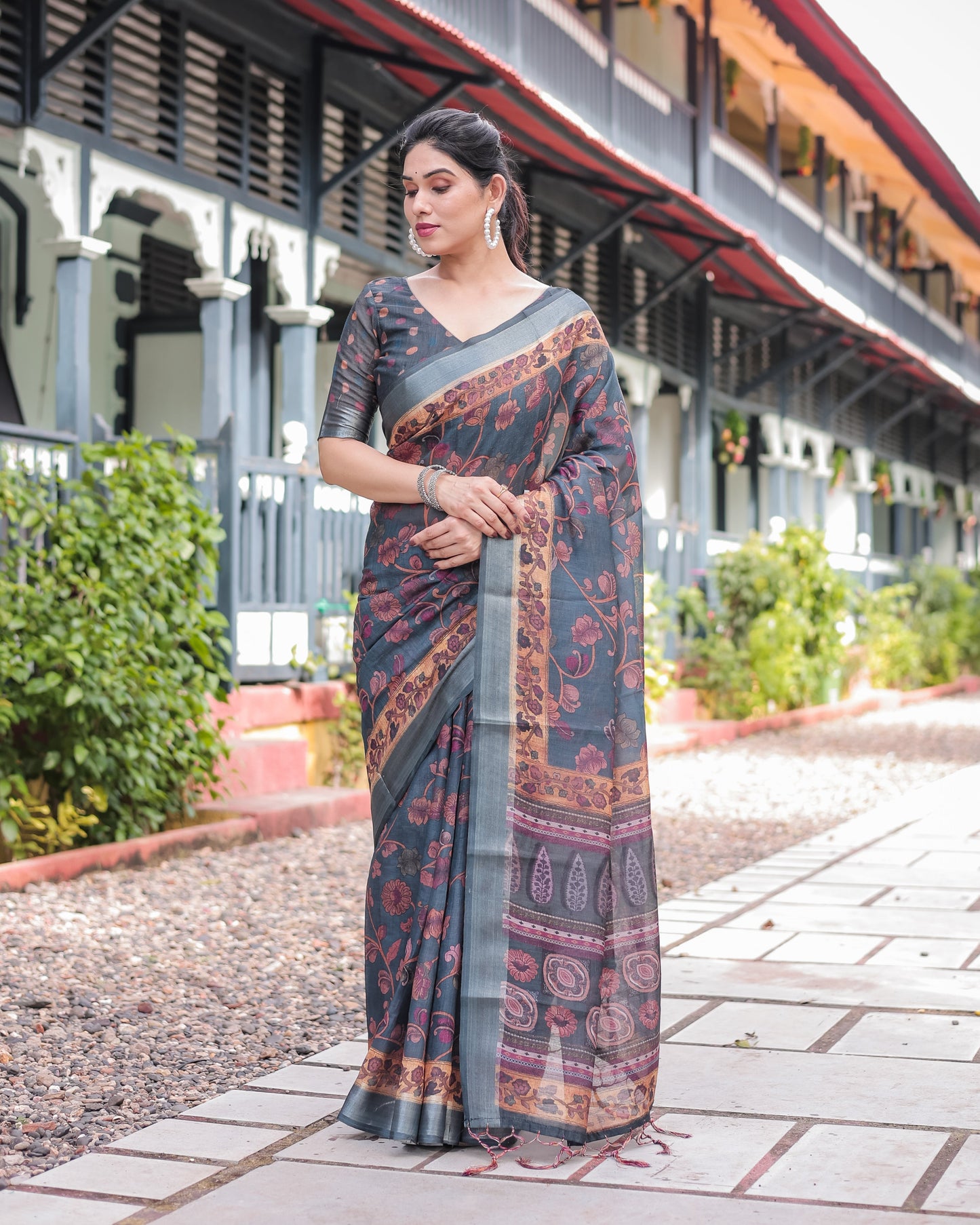 KASHVI PURE LINEN SAREE
