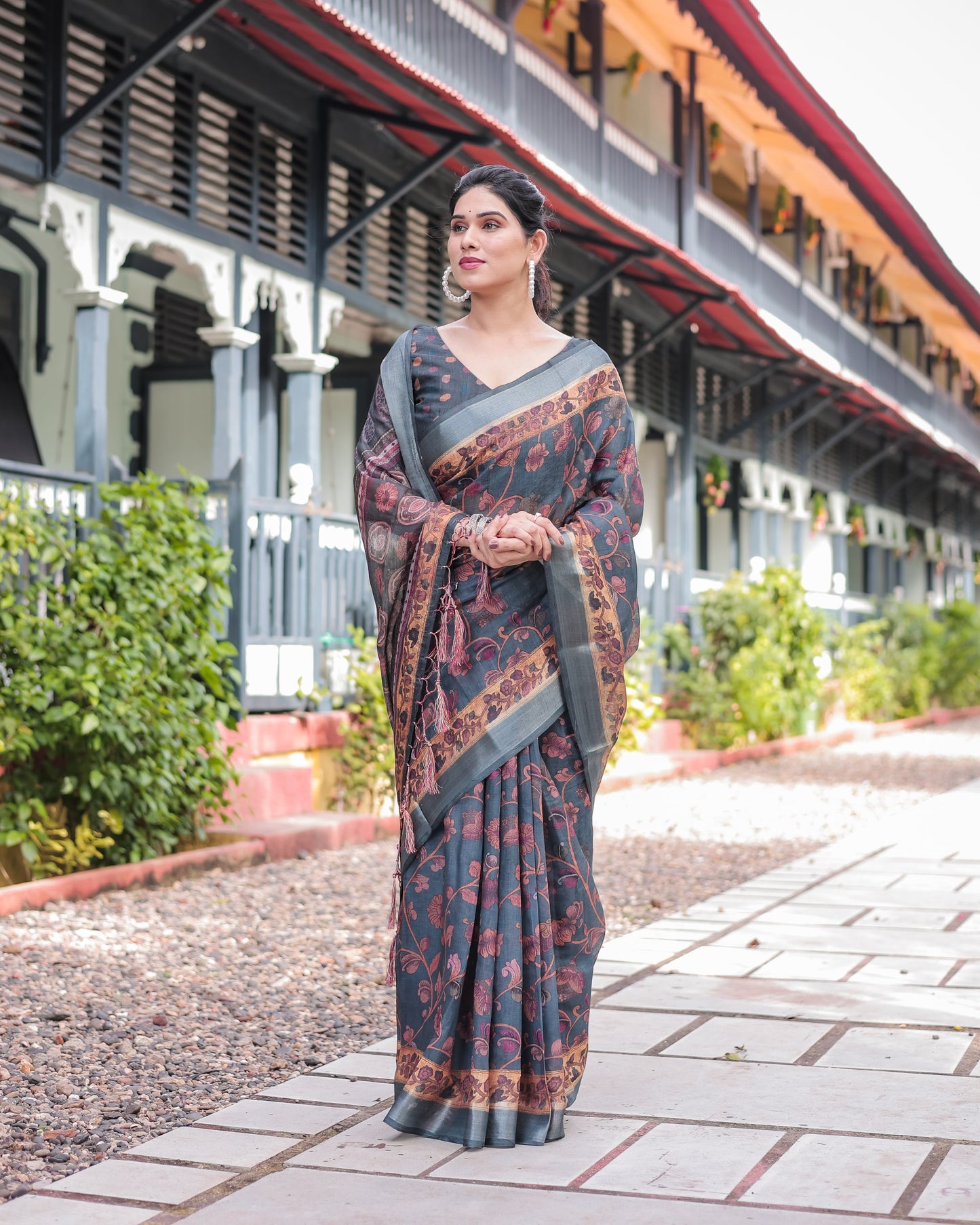 KASHVI PURE LINEN SAREE