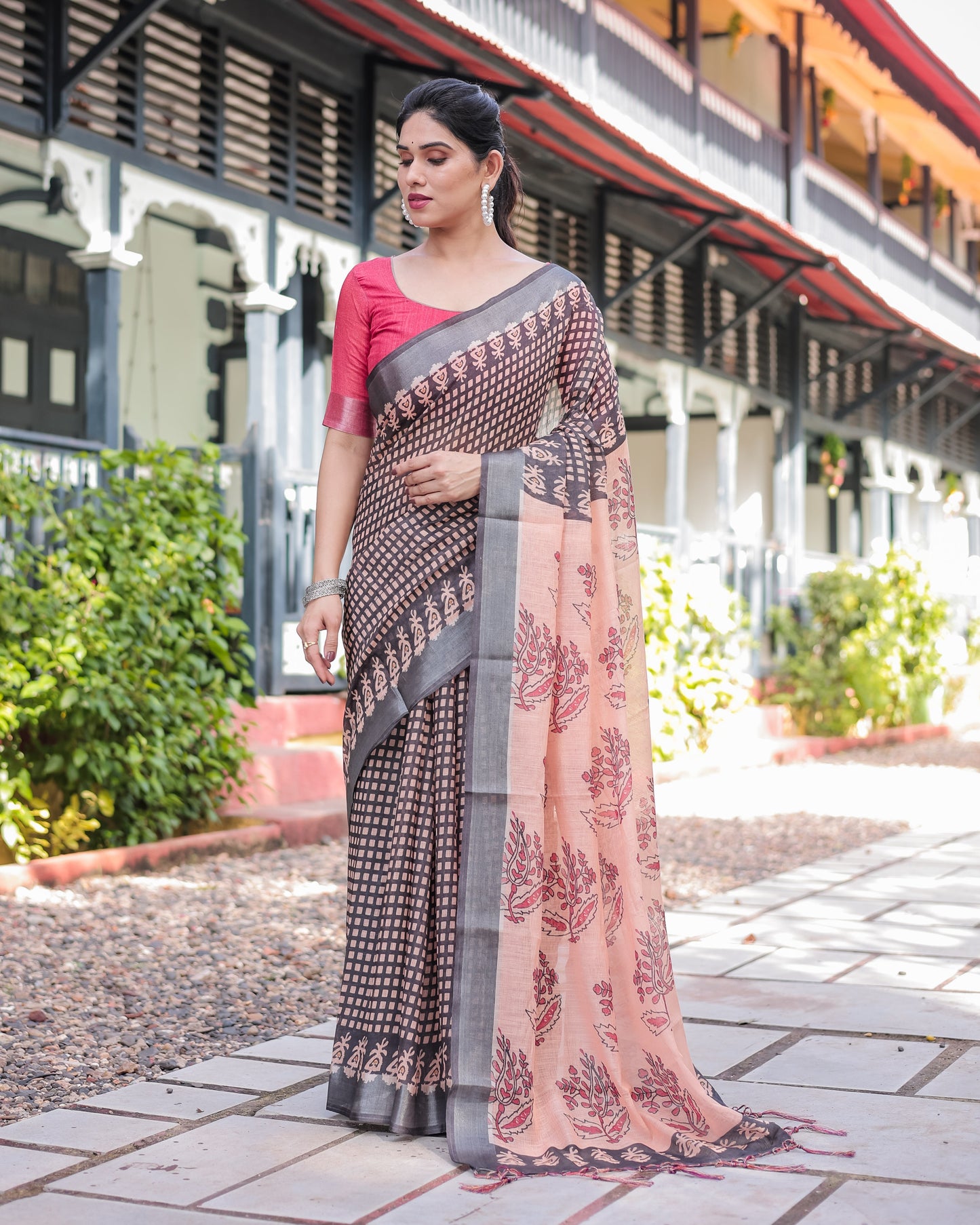 KASHVI PURE LINEN SAREE