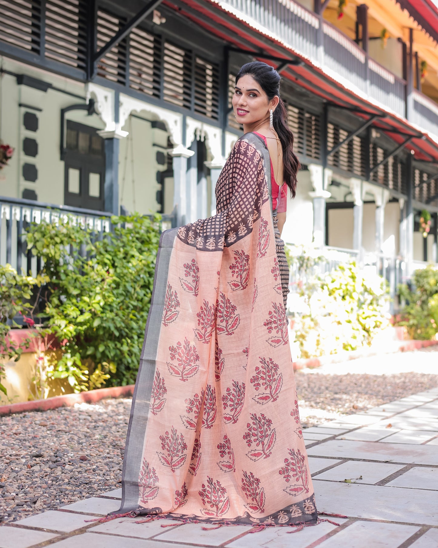 KASHVI PURE LINEN SAREE