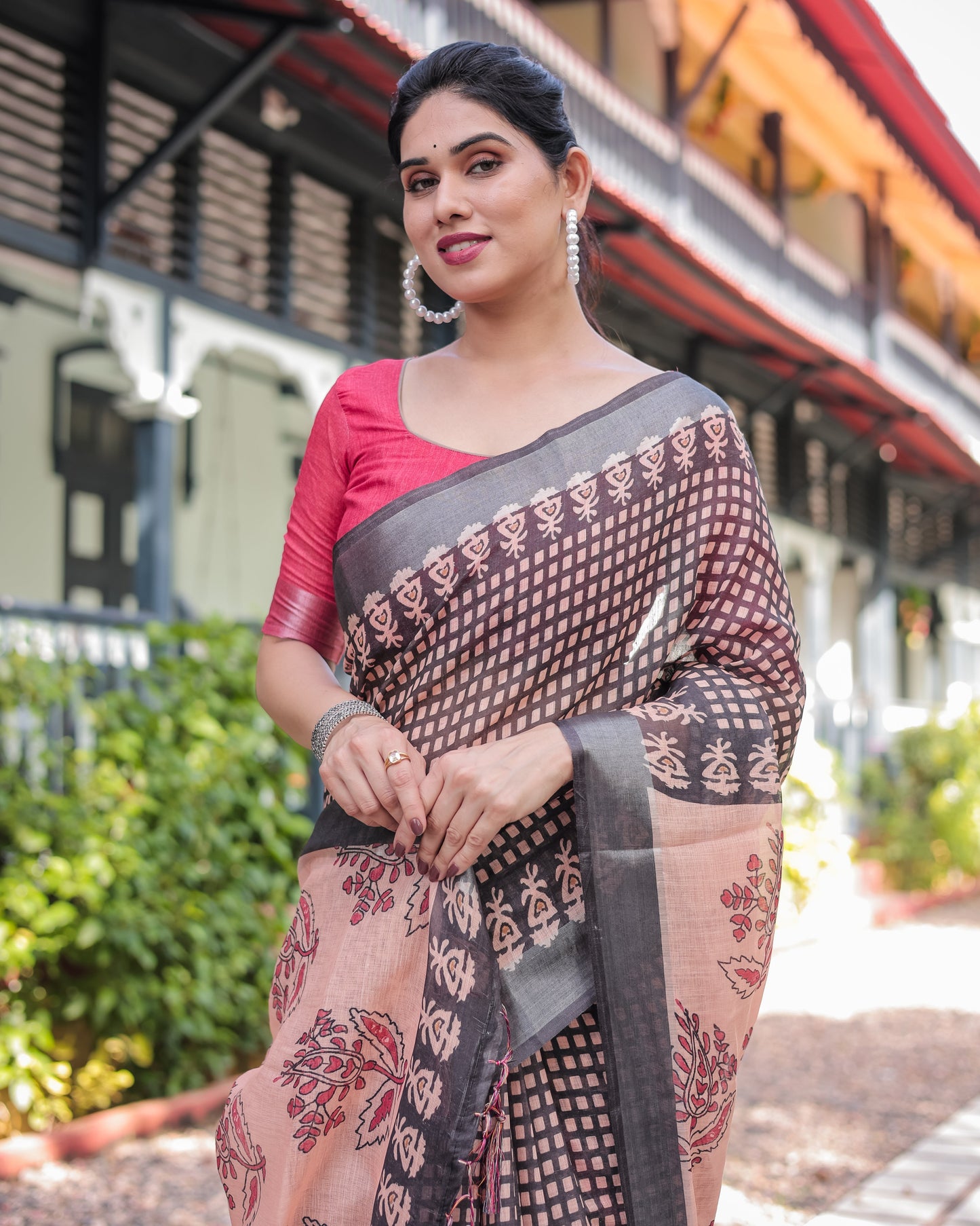 KASHVI PURE LINEN SAREE