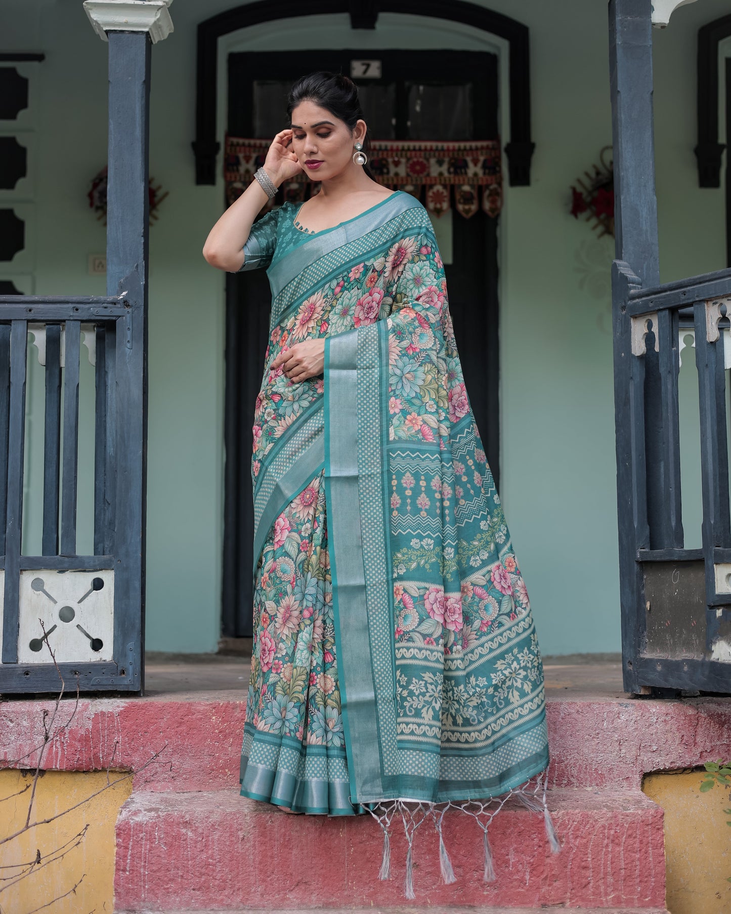 KASHVI PURE LINEN SAREE