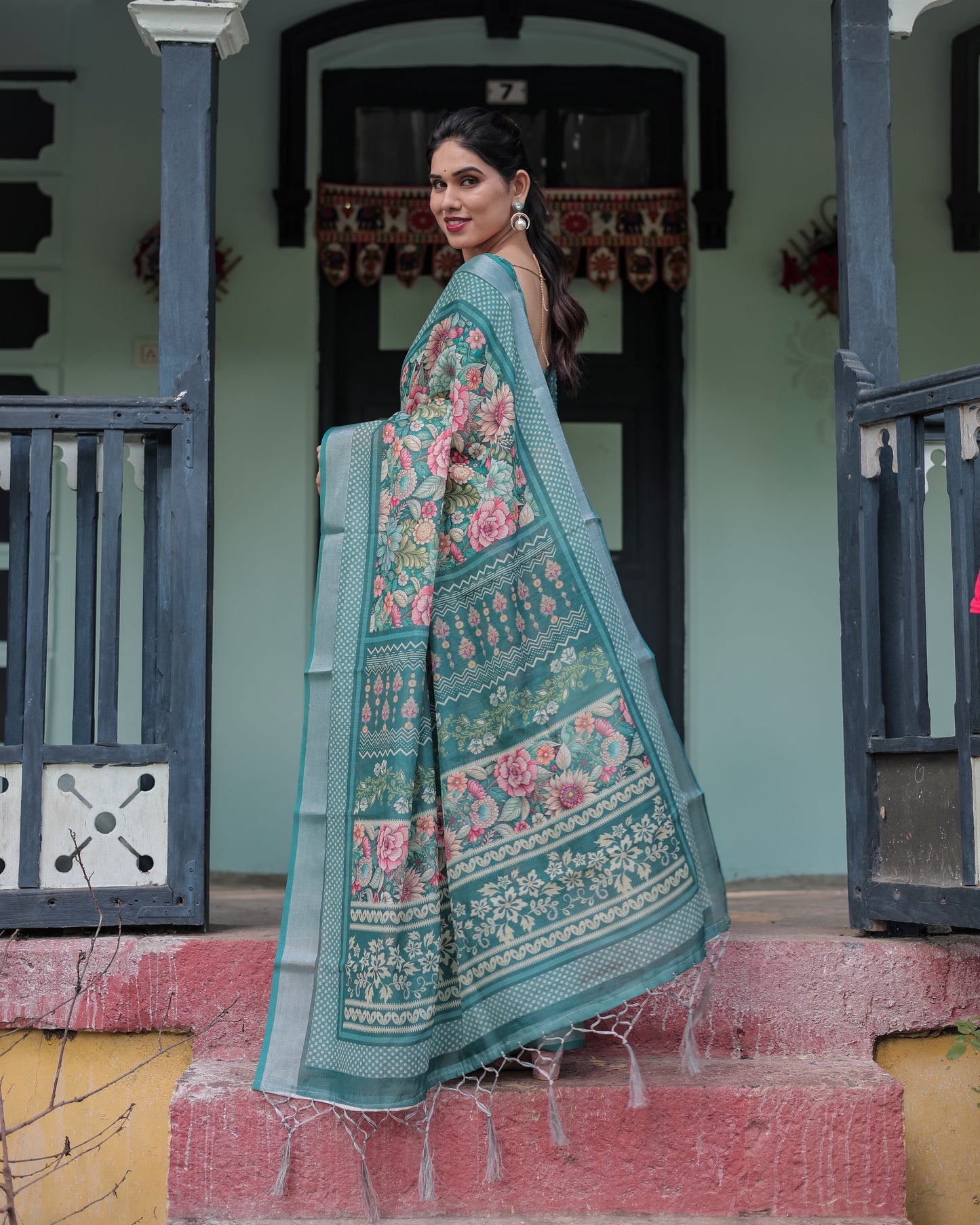 KASHVI PURE LINEN SAREE