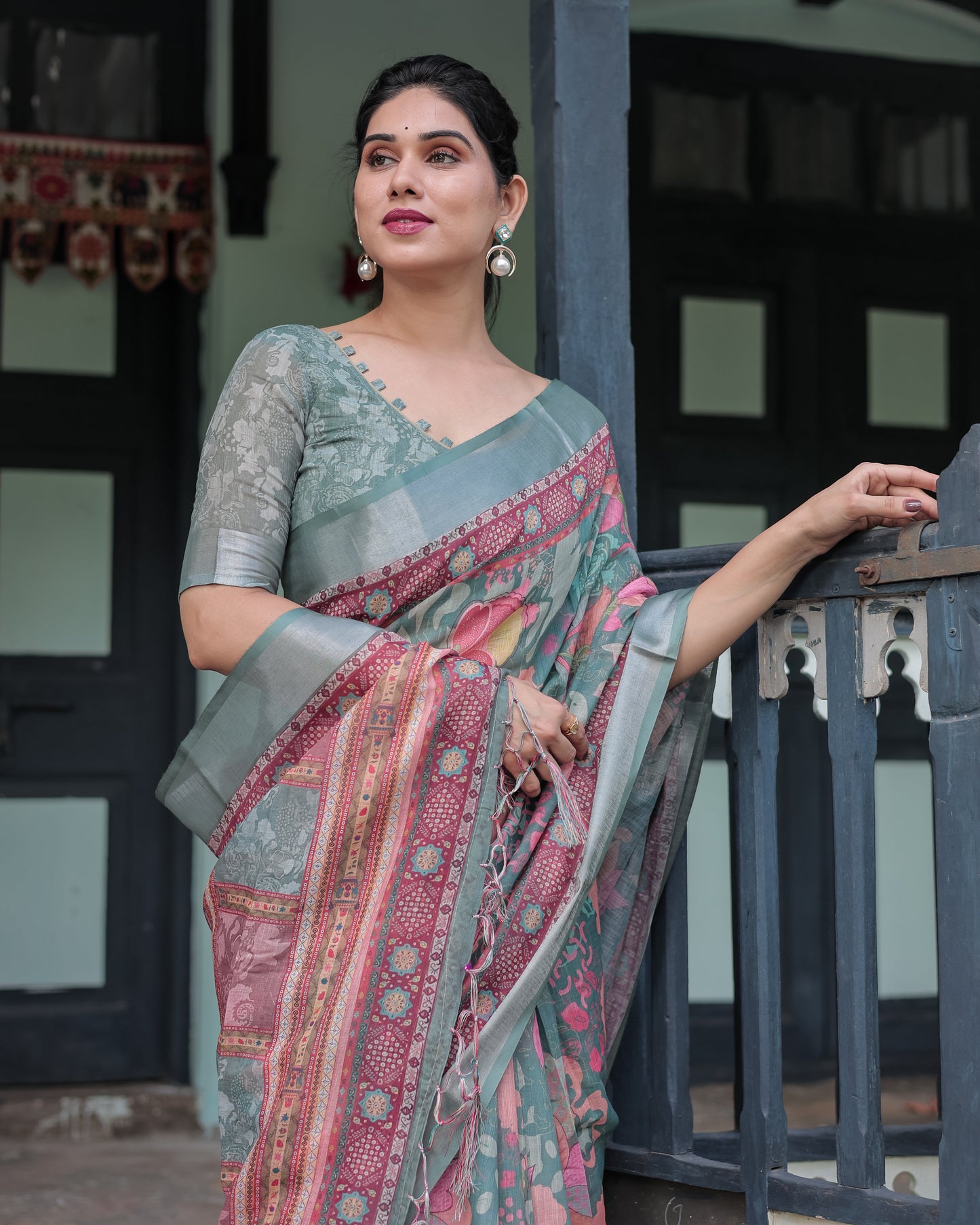 KASHVI PURE LINEN SAREE