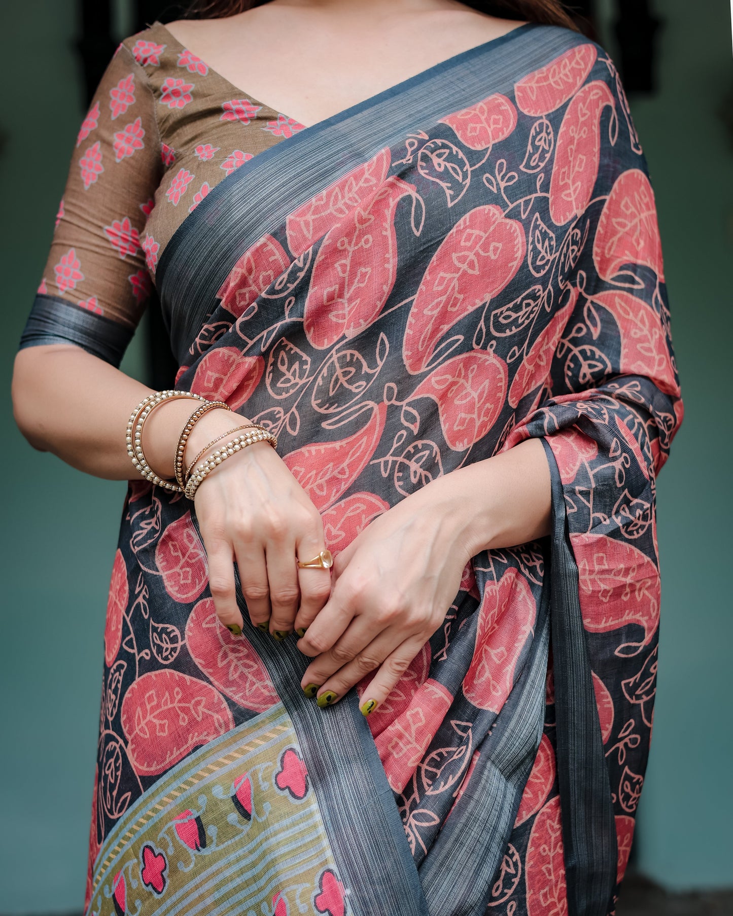 KASHVI PURE LINEN SAREE