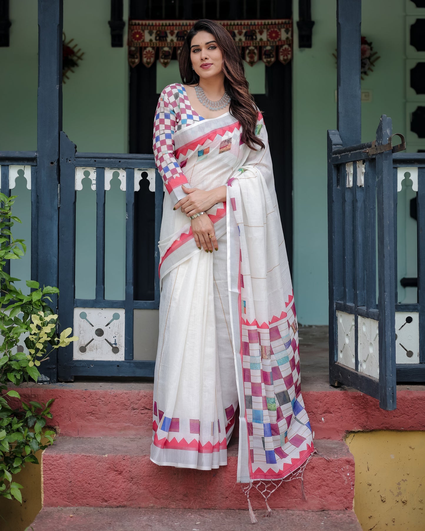KASHVI PURE LINEN SAREE