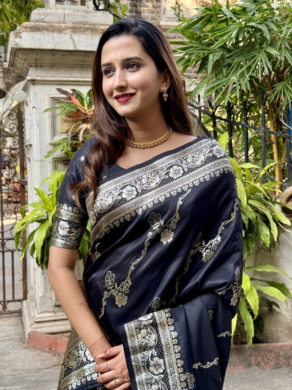 Diya's silk saree