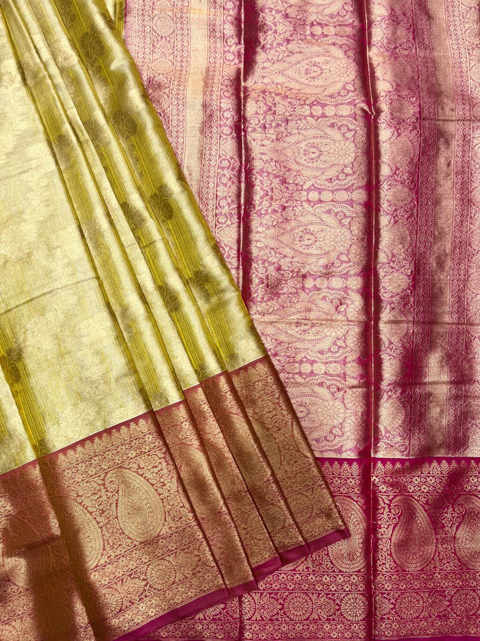 SAANVI TISSUE SILK SAREE